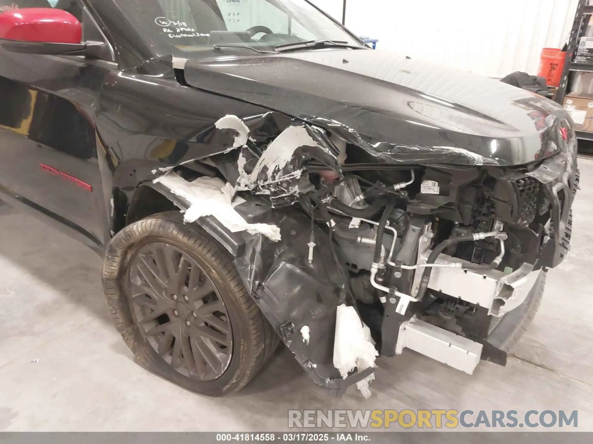 14 Photograph of a damaged car 3C4NJDCN0PT532766 JEEP COMPASS 2023
