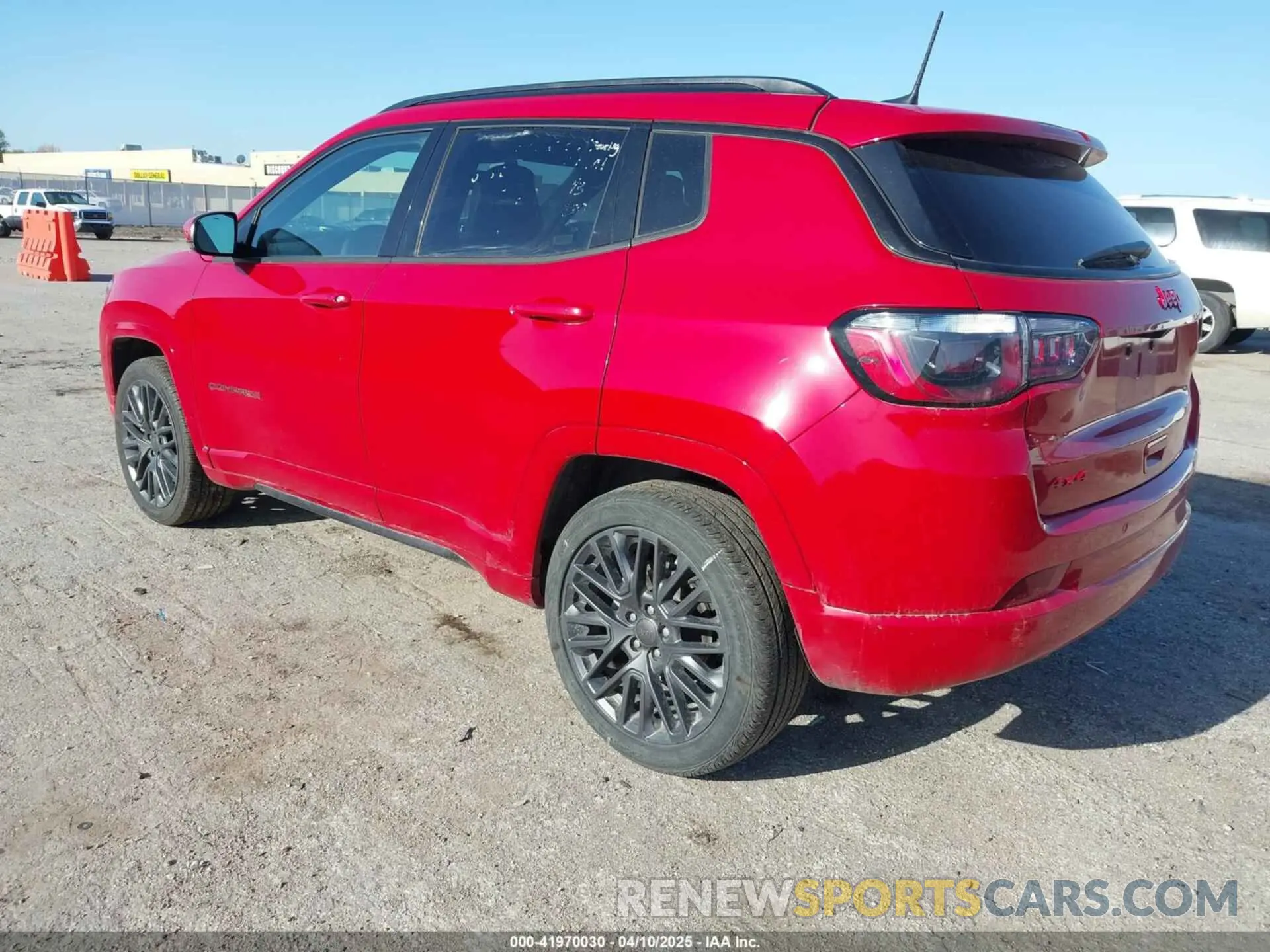 3 Photograph of a damaged car 3C4NJDCN1PT543677 JEEP COMPASS 2023