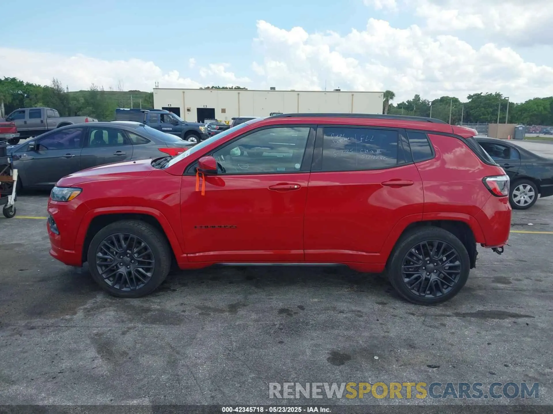 15 Photograph of a damaged car 3C4NJDCN2PT511630 JEEP COMPASS 2023