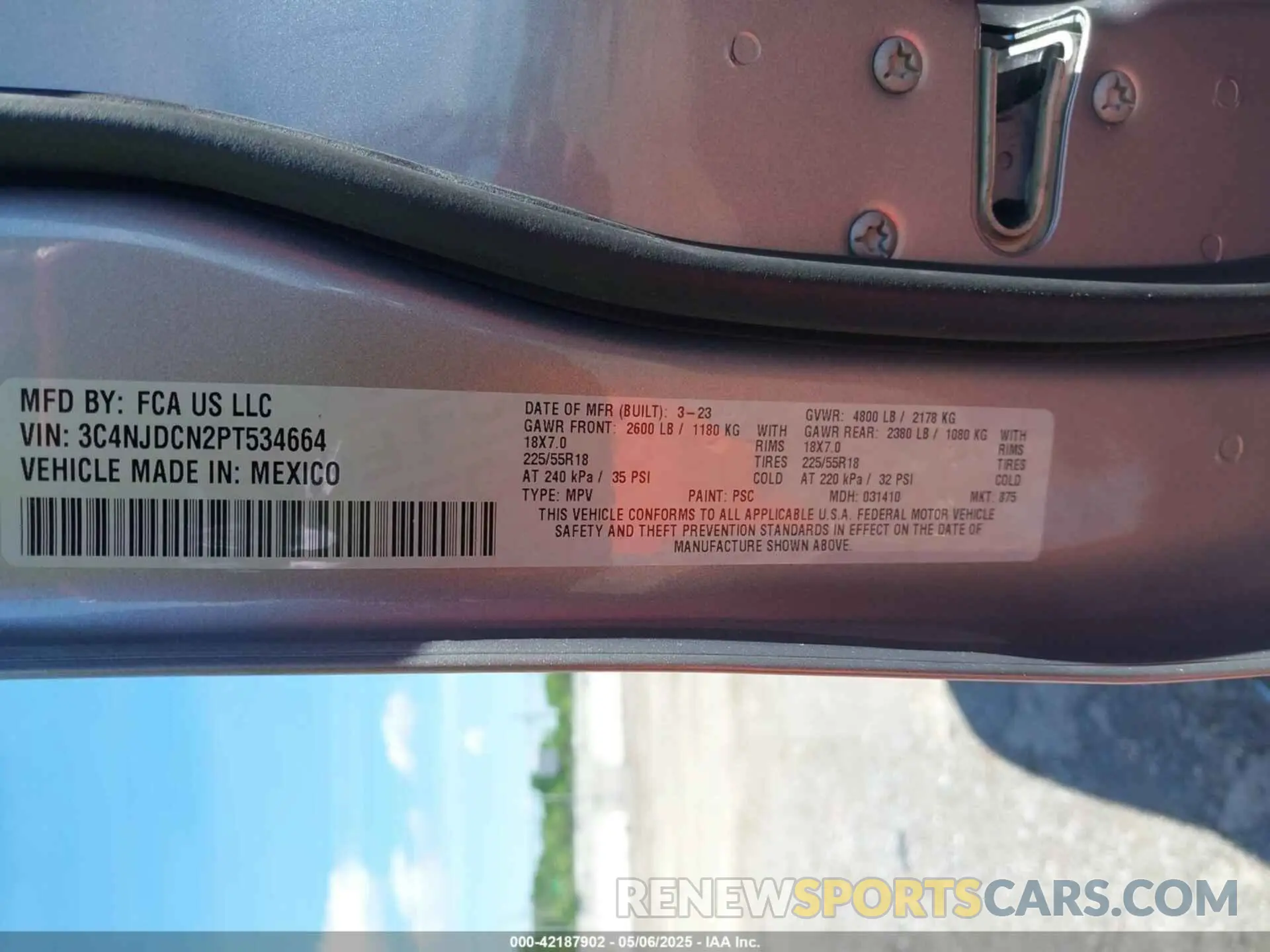 9 Photograph of a damaged car 3C4NJDCN2PT534664 JEEP COMPASS 2023