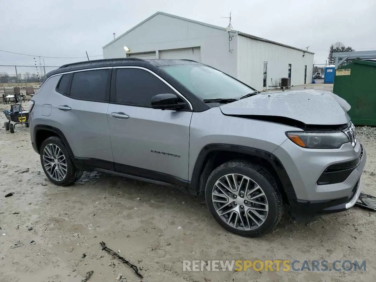 4 Photograph of a damaged car 3C4NJDCN3PT508543 JEEP COMPASS 2023