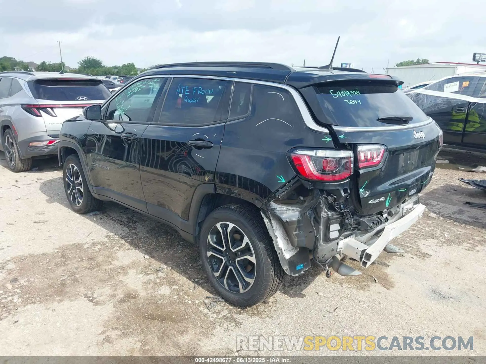 3 Photograph of a damaged car 3C4NJDCN3PT514682 JEEP COMPASS 2023