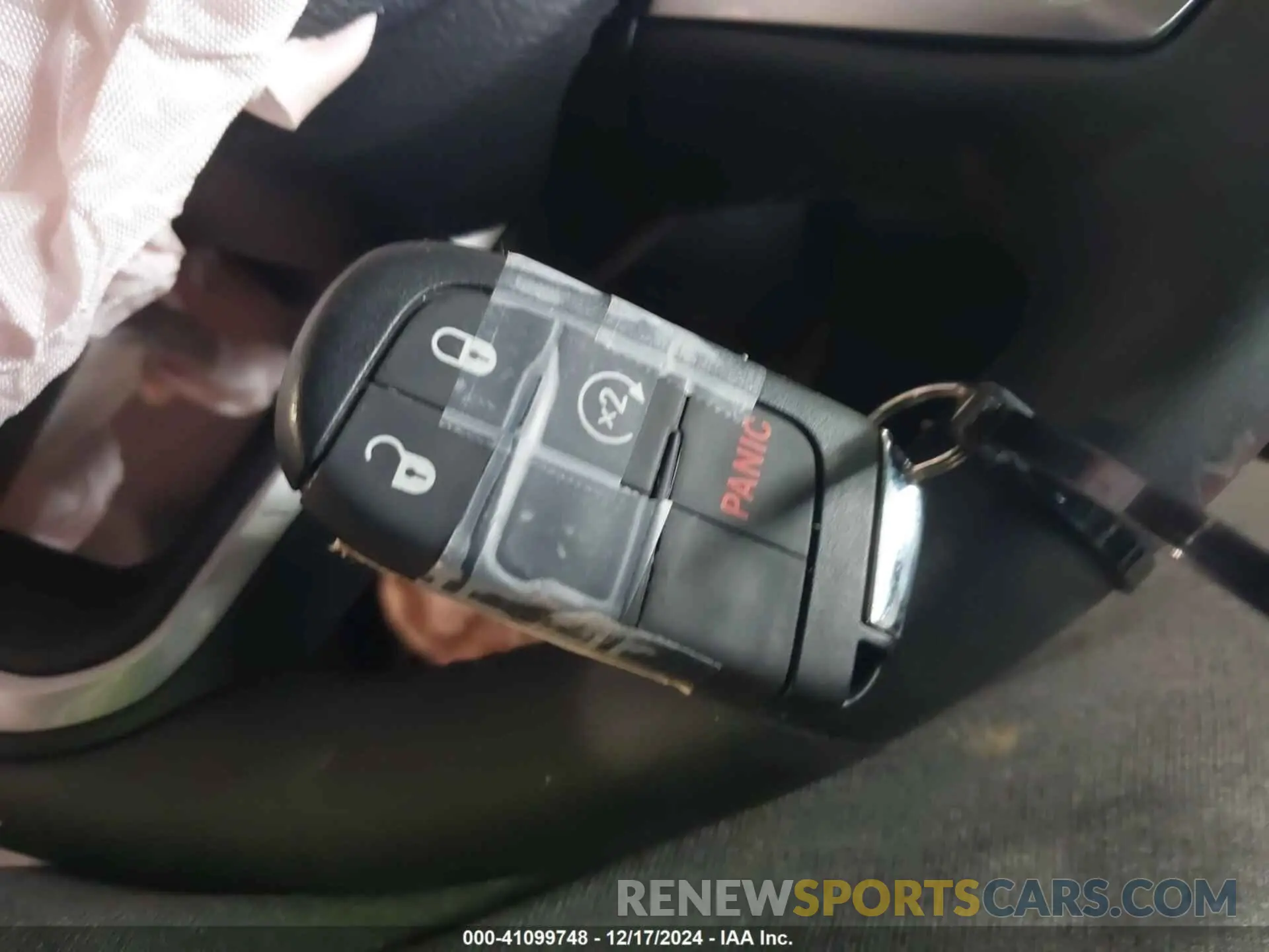 11 Photograph of a damaged car 3C4NJDCN3PT532549 JEEP COMPASS 2023