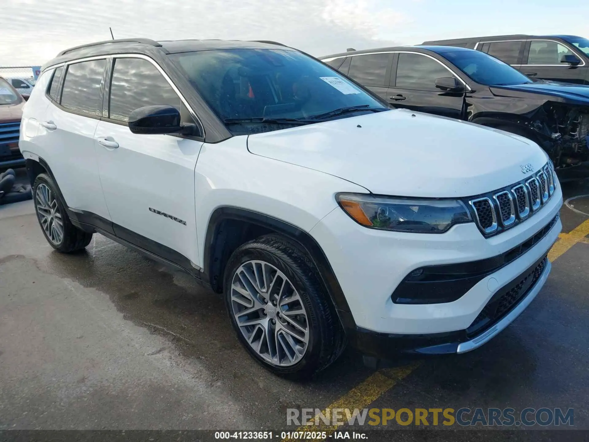 1 Photograph of a damaged car 3C4NJDCN3PT541204 JEEP COMPASS 2023
