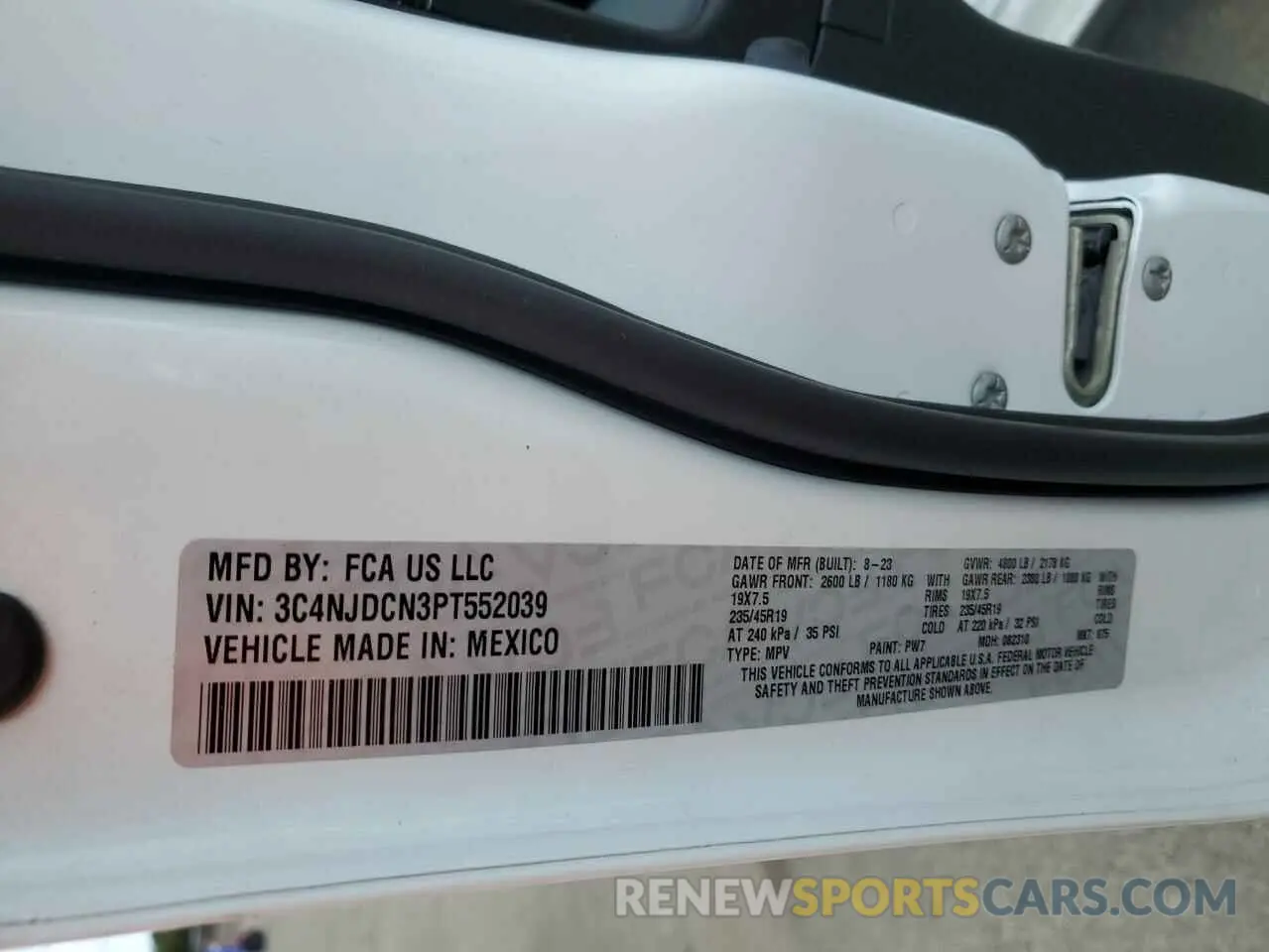 13 Photograph of a damaged car 3C4NJDCN3PT552039 JEEP COMPASS 2023