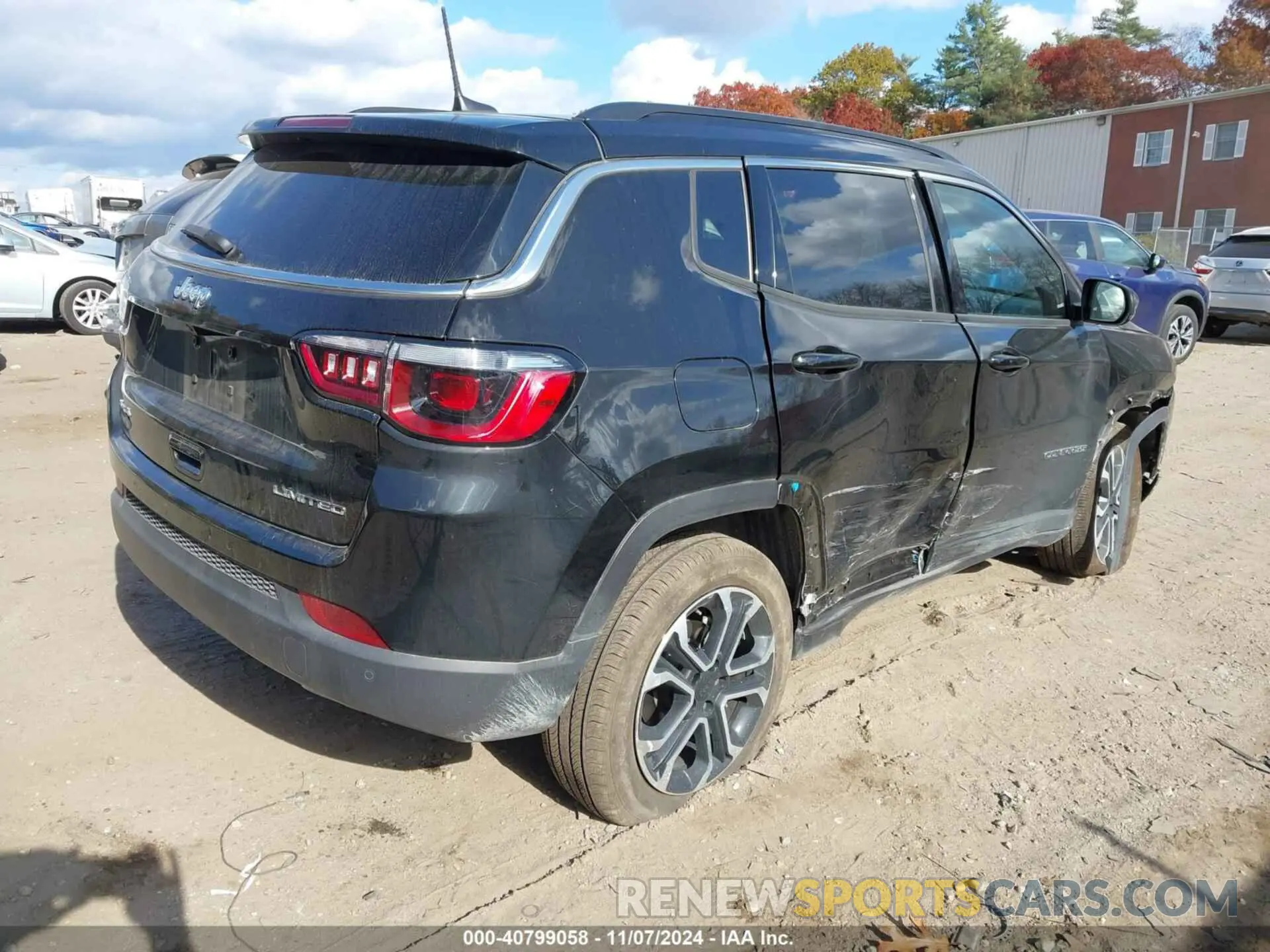 4 Photograph of a damaged car 3C4NJDCN3PT558682 JEEP COMPASS 2023