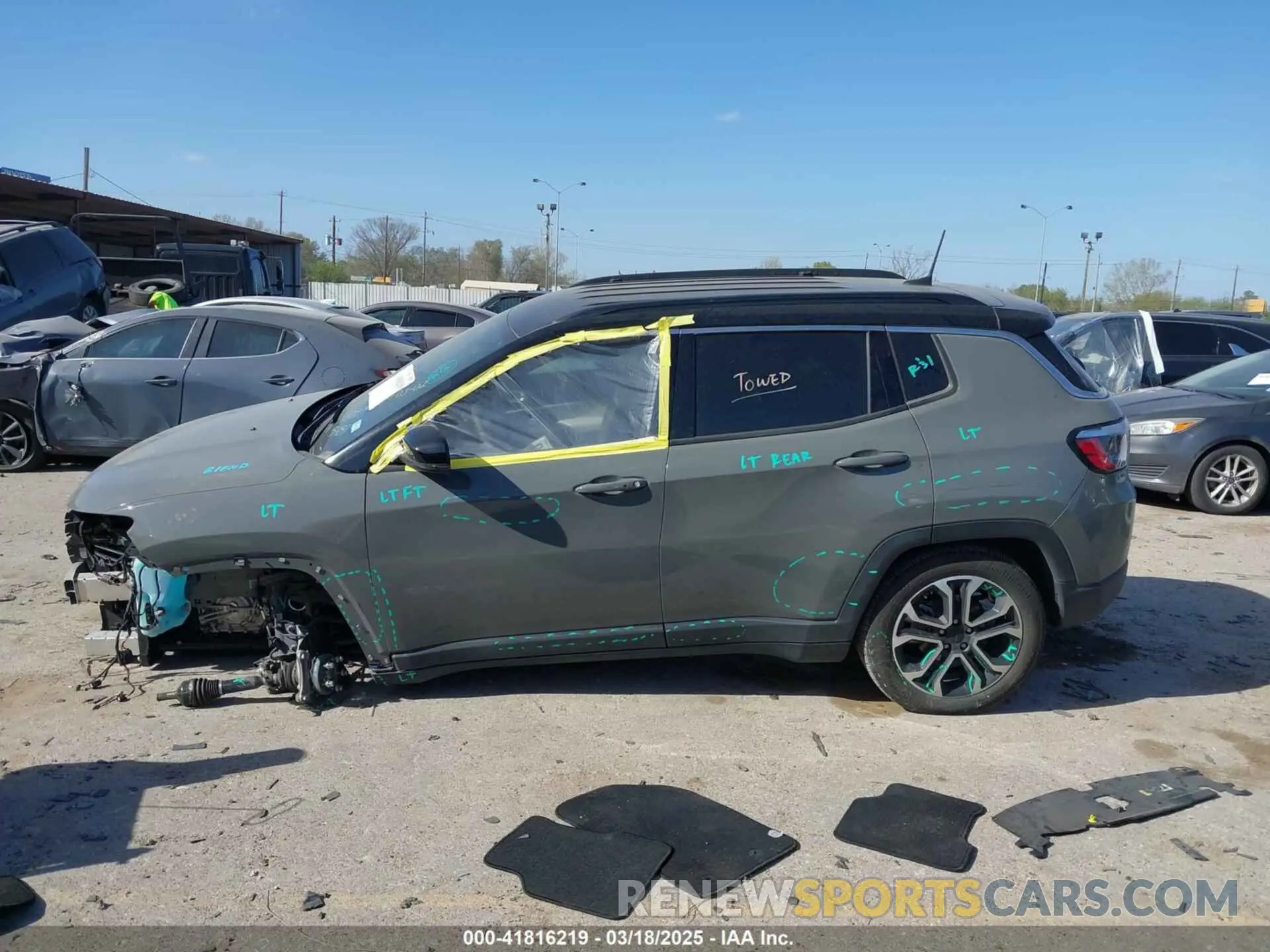15 Photograph of a damaged car 3C4NJDCN4PT505487 JEEP COMPASS 2023