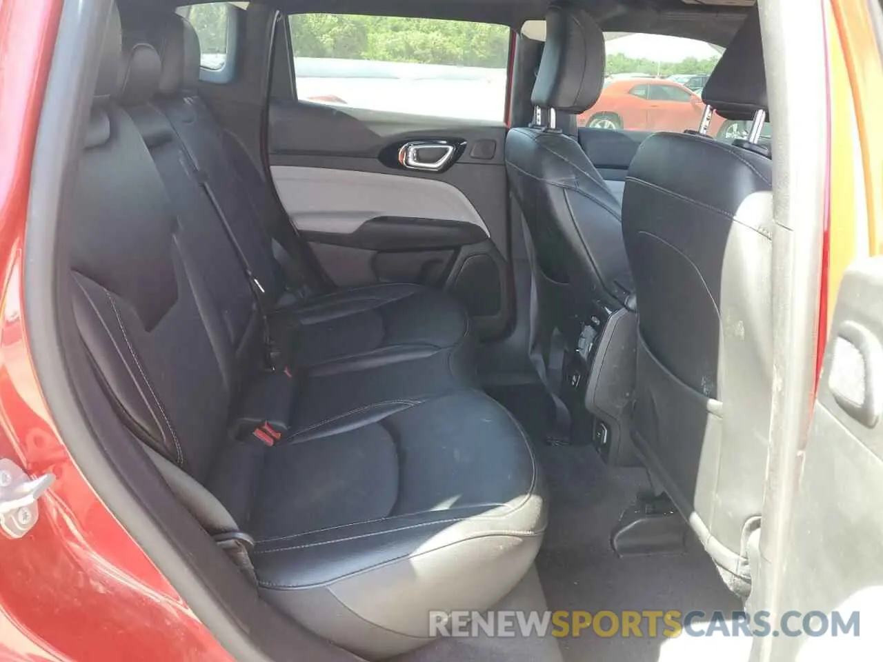 11 Photograph of a damaged car 3C4NJDCN4PT545763 JEEP COMPASS 2023