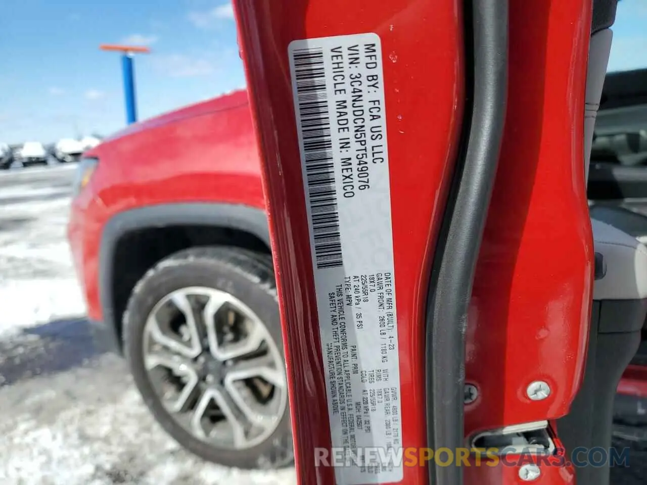 13 Photograph of a damaged car 3C4NJDCN5PT549076 JEEP COMPASS 2023