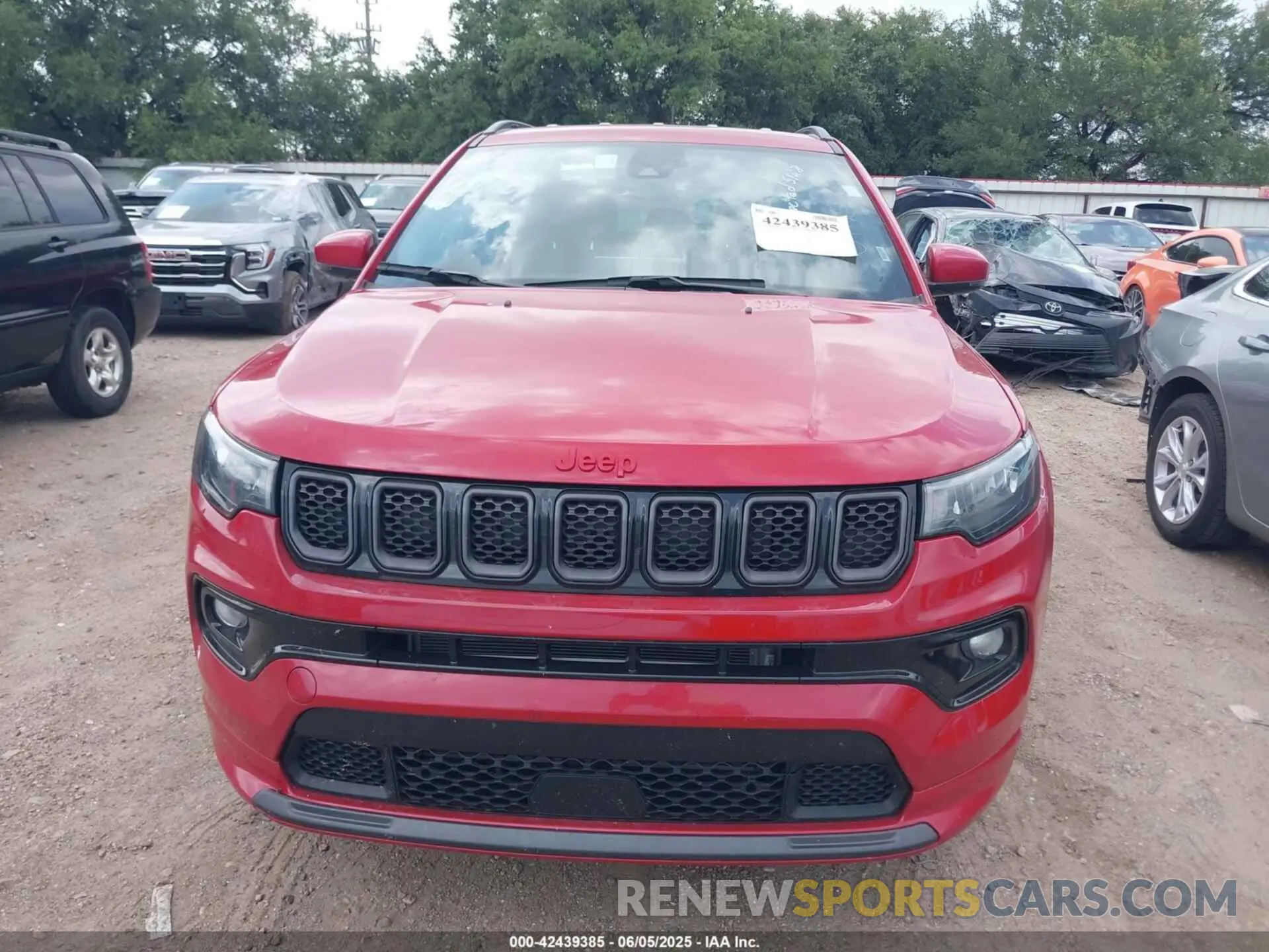 12 Photograph of a damaged car 3C4NJDCN6PT511615 JEEP COMPASS 2023