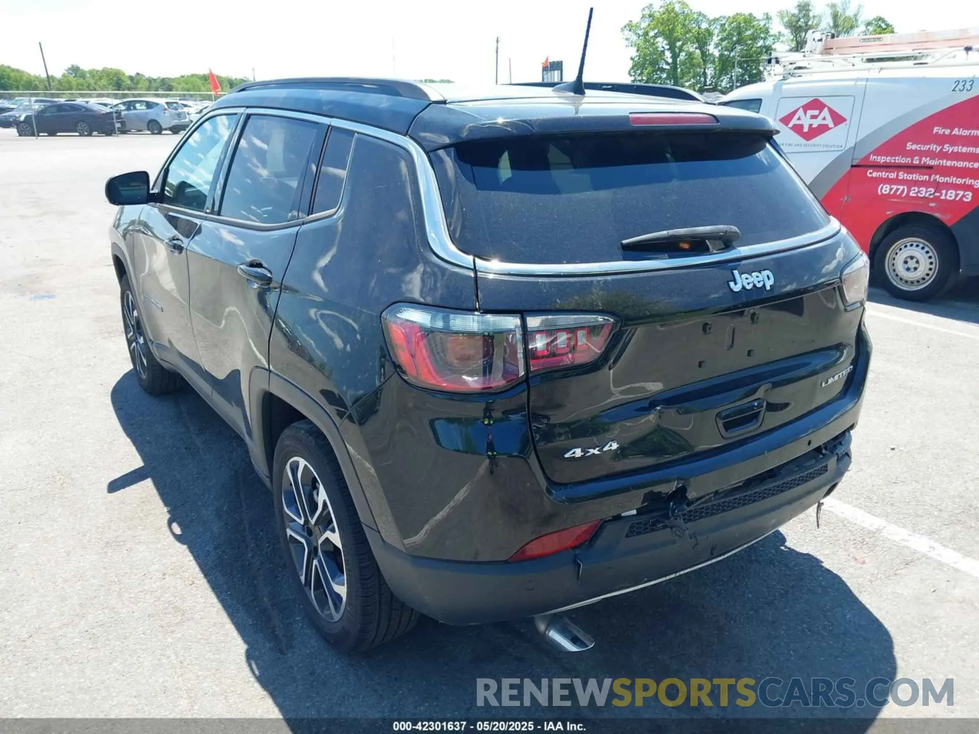 3 Photograph of a damaged car 3C4NJDCN6PT556523 JEEP COMPASS 2023