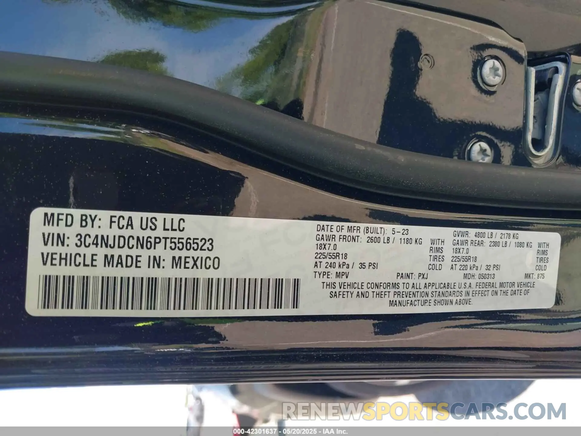 9 Photograph of a damaged car 3C4NJDCN6PT556523 JEEP COMPASS 2023