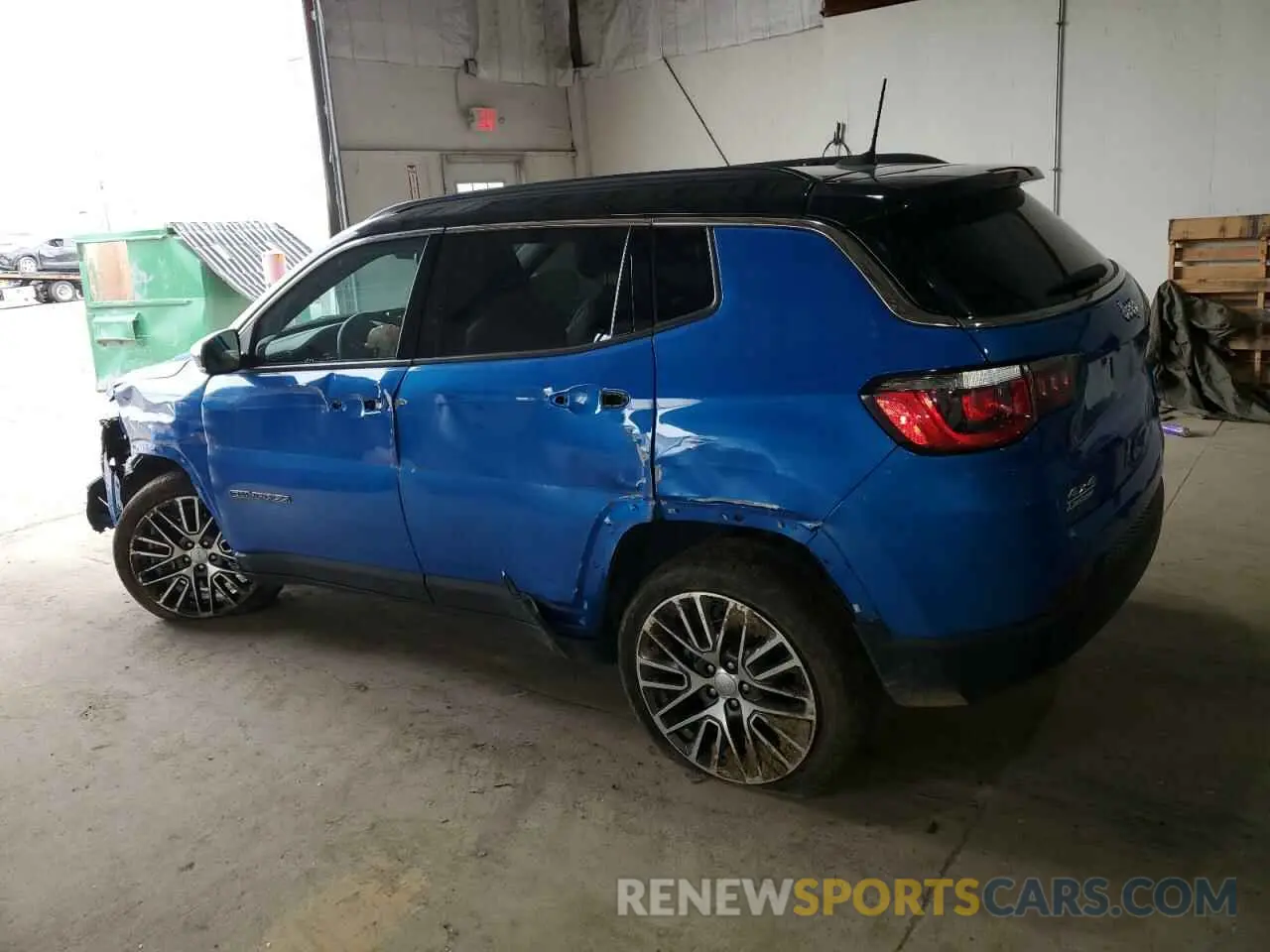 2 Photograph of a damaged car 3C4NJDCN6PT568252 JEEP COMPASS 2023
