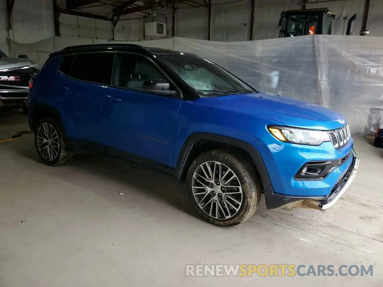 4 Photograph of a damaged car 3C4NJDCN6PT568252 JEEP COMPASS 2023