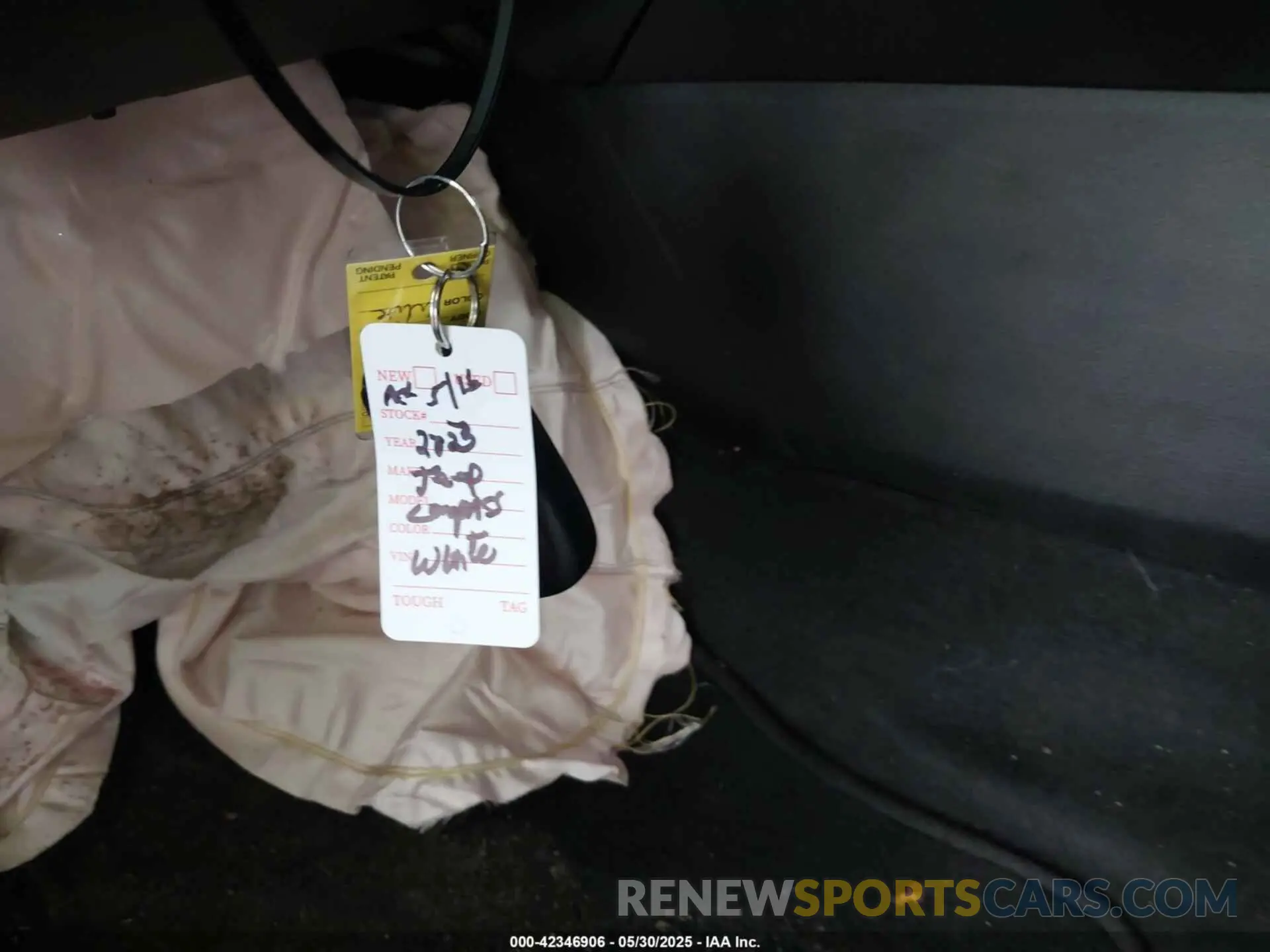11 Photograph of a damaged car 3C4NJDCN7PT503068 JEEP COMPASS 2023