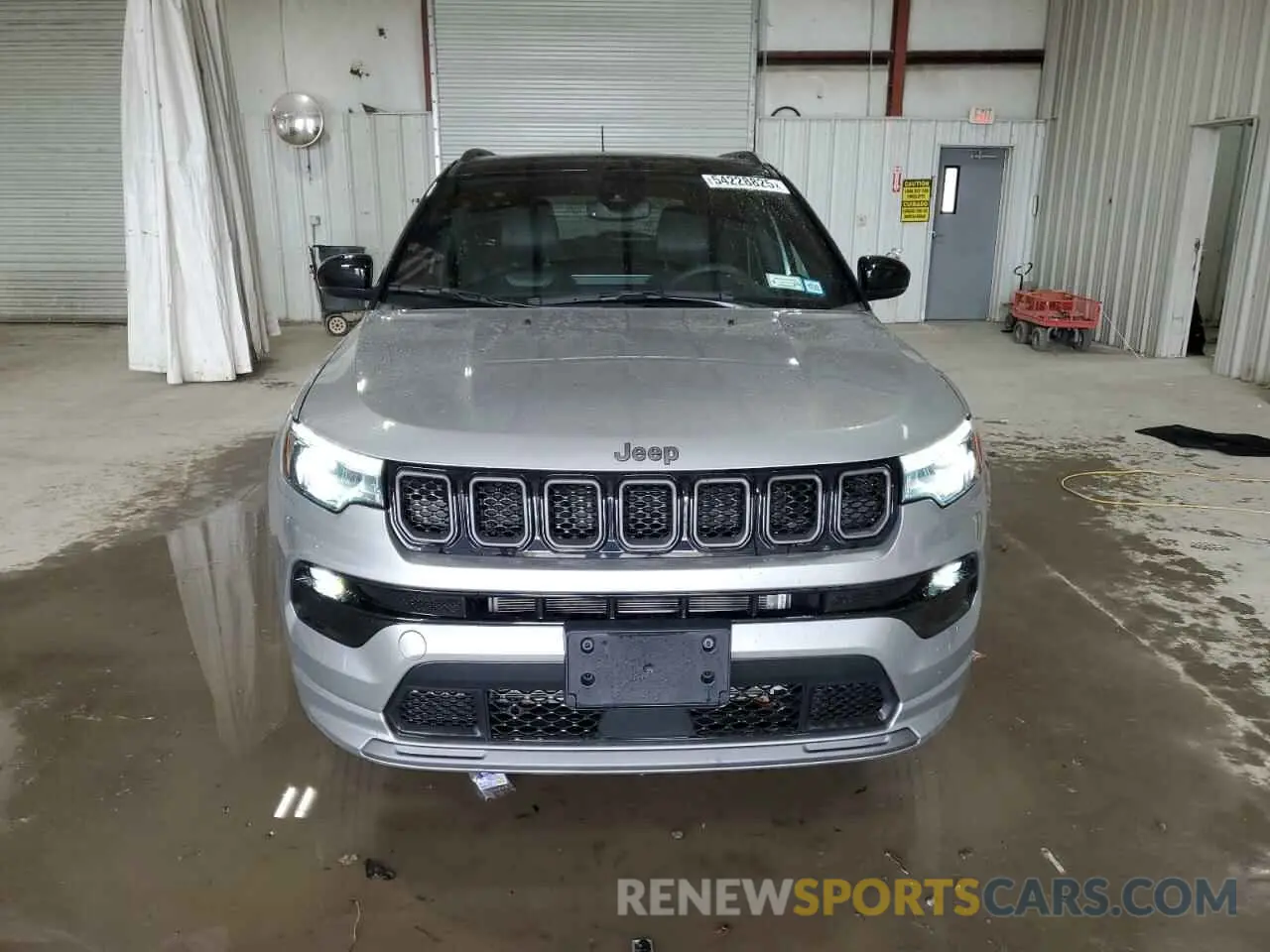 5 Photograph of a damaged car 3C4NJDCN7PT535874 JEEP COMPASS 2023