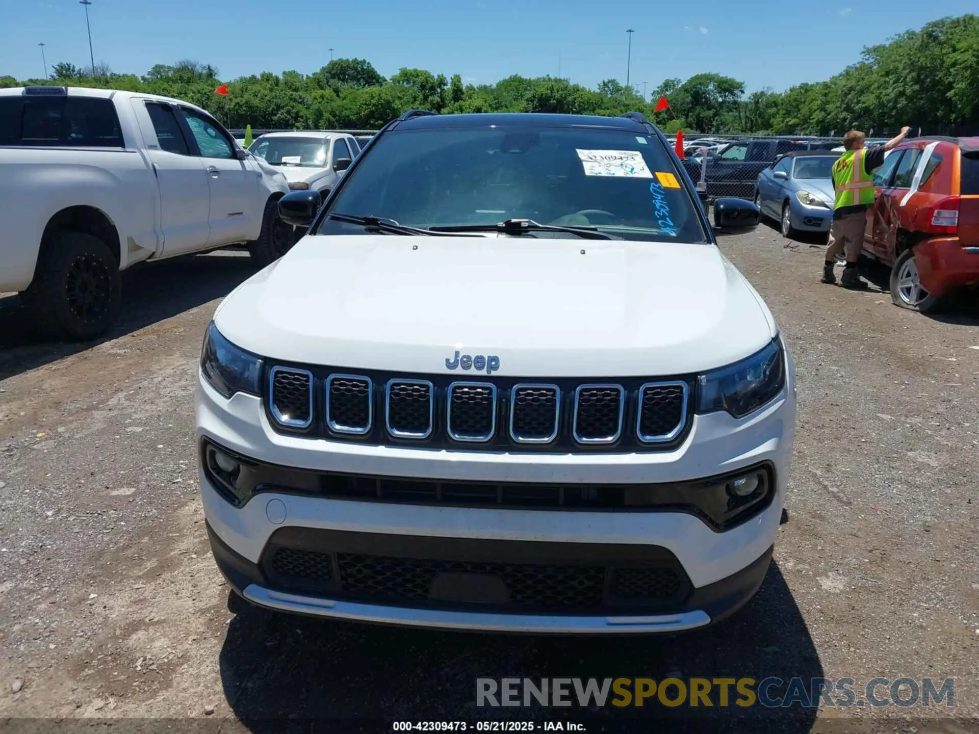6 Photograph of a damaged car 3C4NJDCN7PT555428 JEEP COMPASS 2023