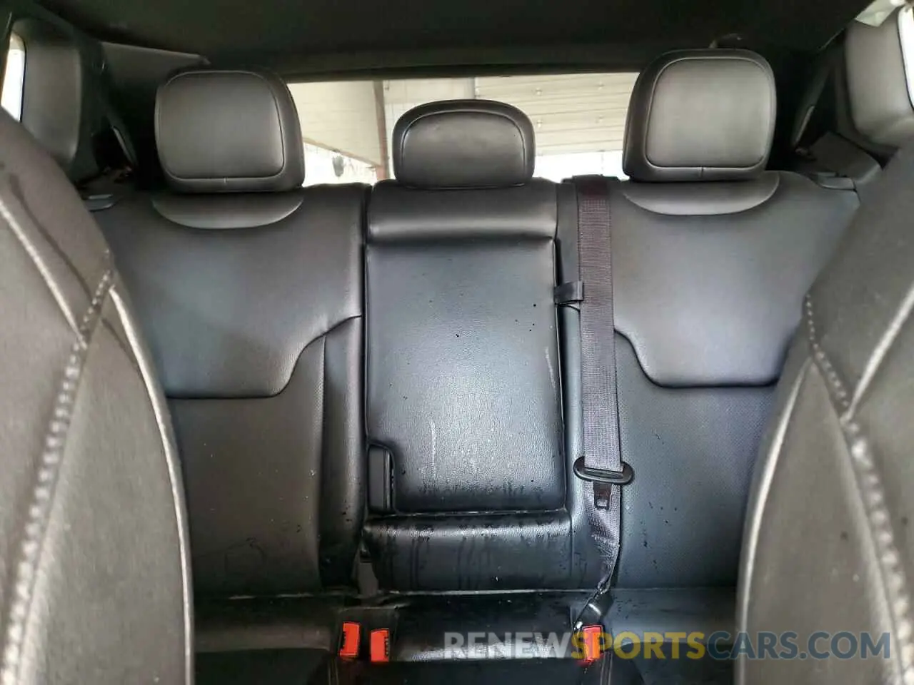 10 Photograph of a damaged car 3C4NJDCN7PT566056 JEEP COMPASS 2023