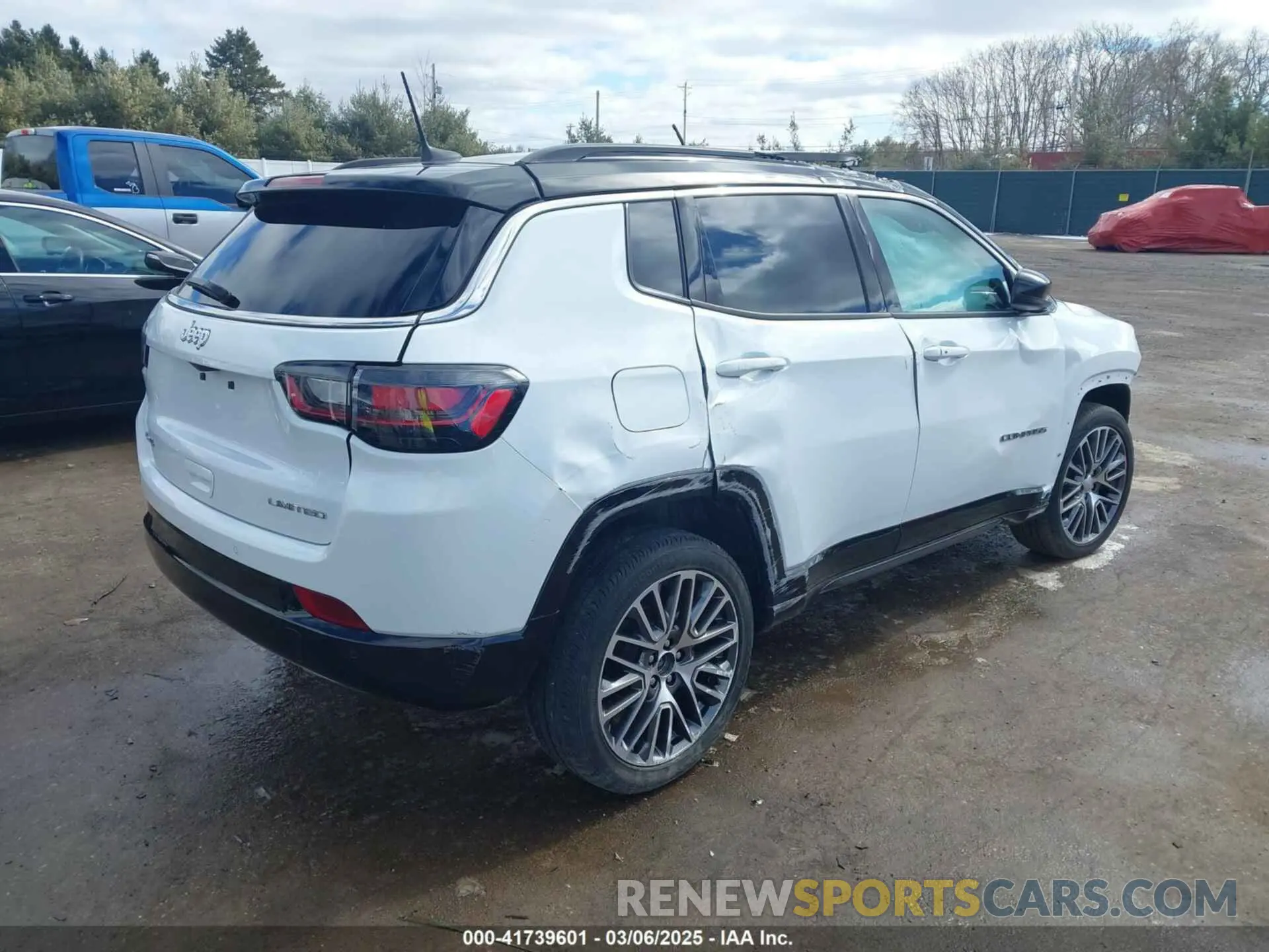 4 Photograph of a damaged car 3C4NJDCN8PT519960 JEEP COMPASS 2023