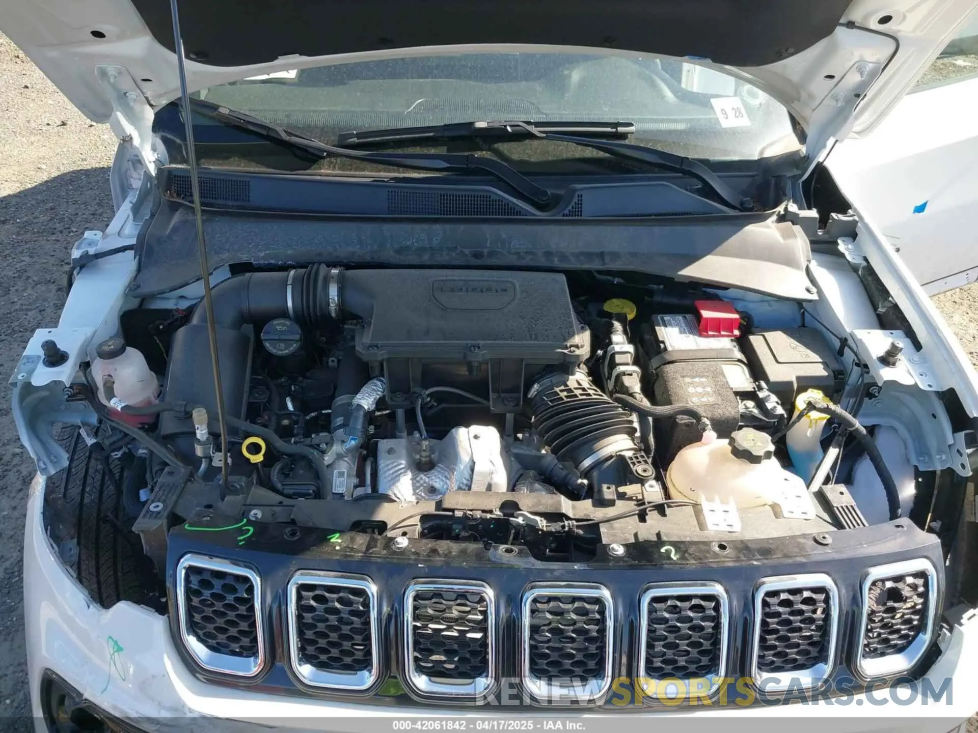10 Photograph of a damaged car 3C4NJDCN8PT534989 JEEP COMPASS 2023