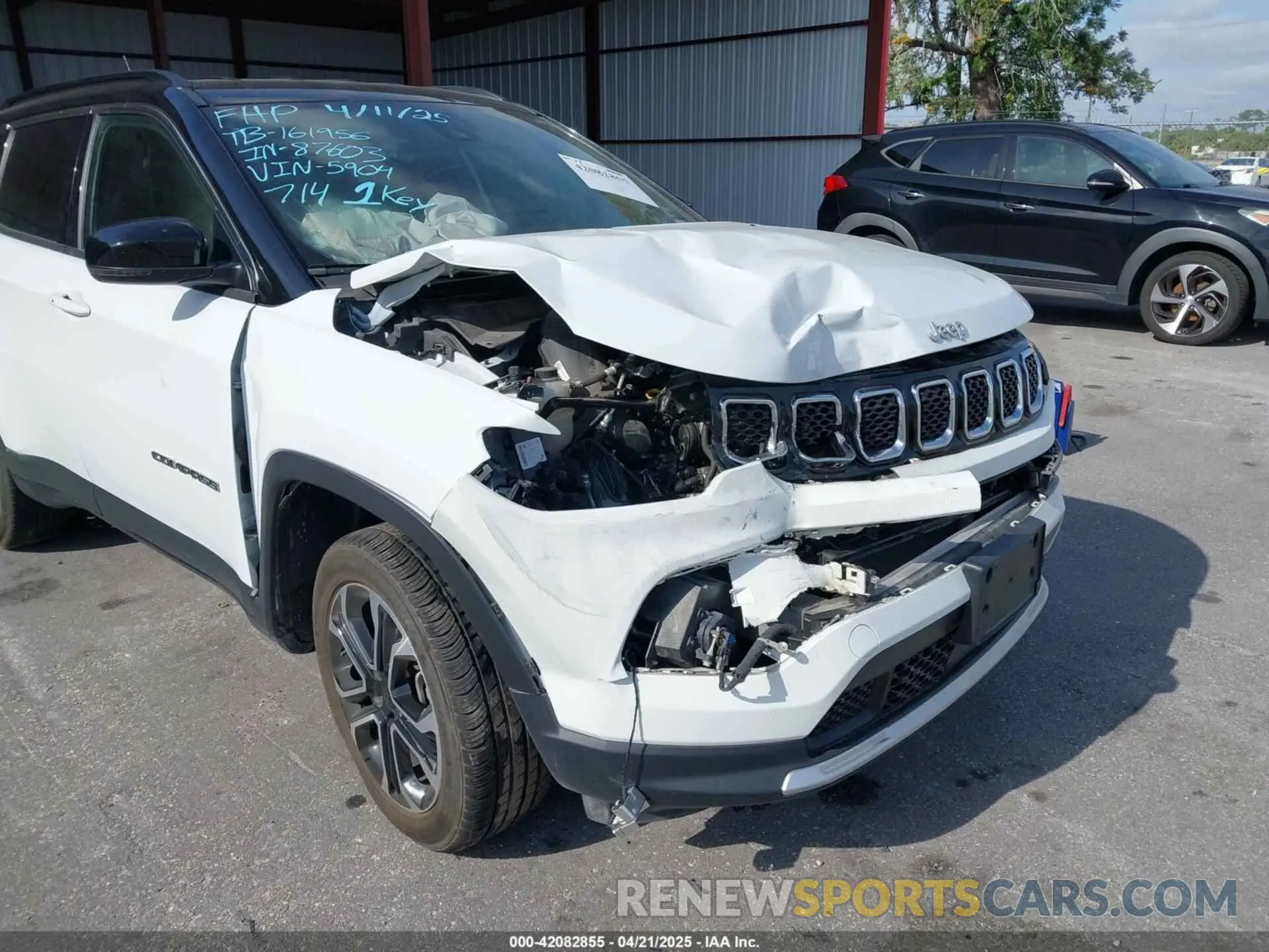 6 Photograph of a damaged car 3C4NJDCN8PT565904 JEEP COMPASS 2023