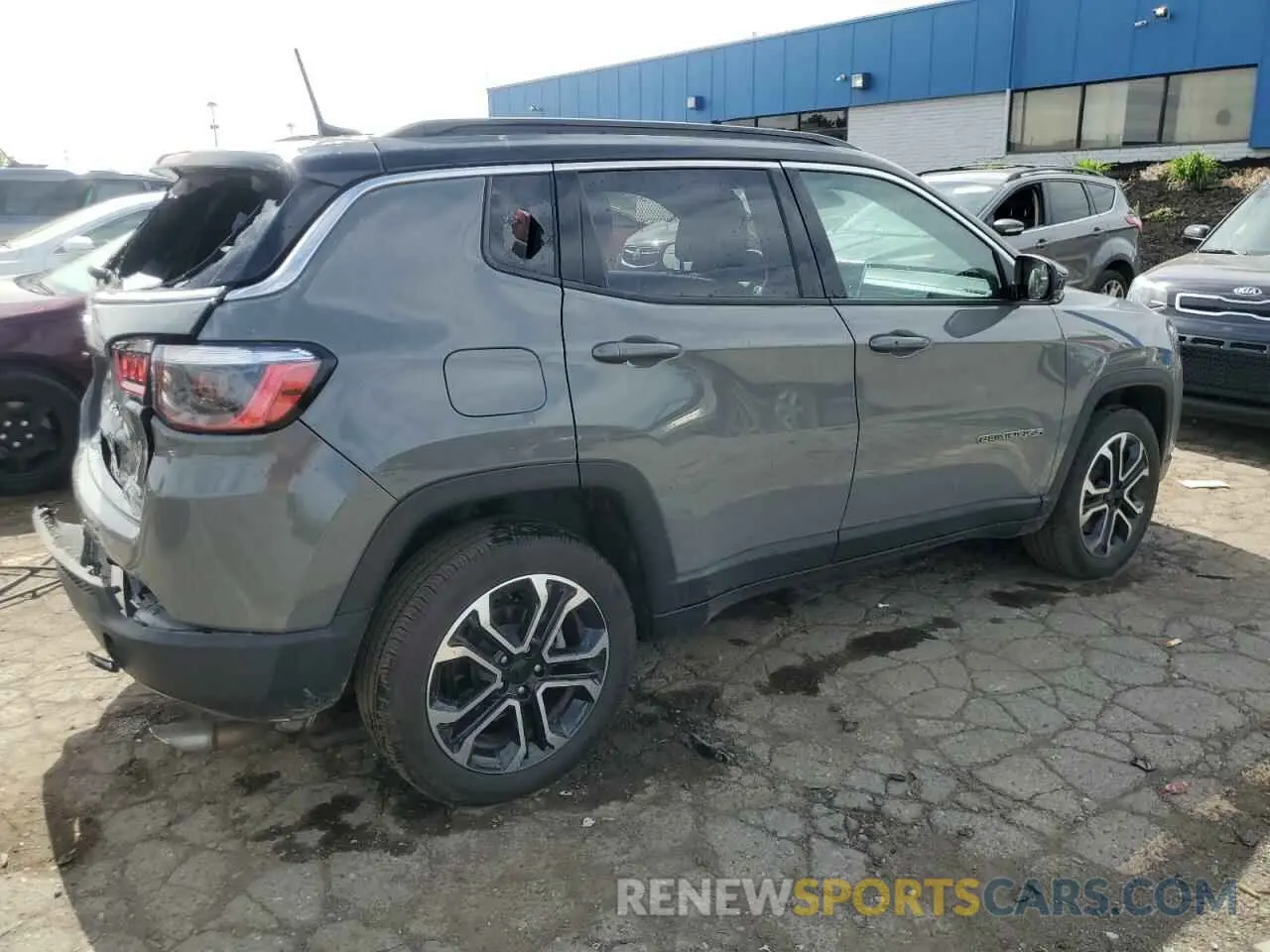 3 Photograph of a damaged car 3C4NJDCN8PT572187 JEEP COMPASS 2023