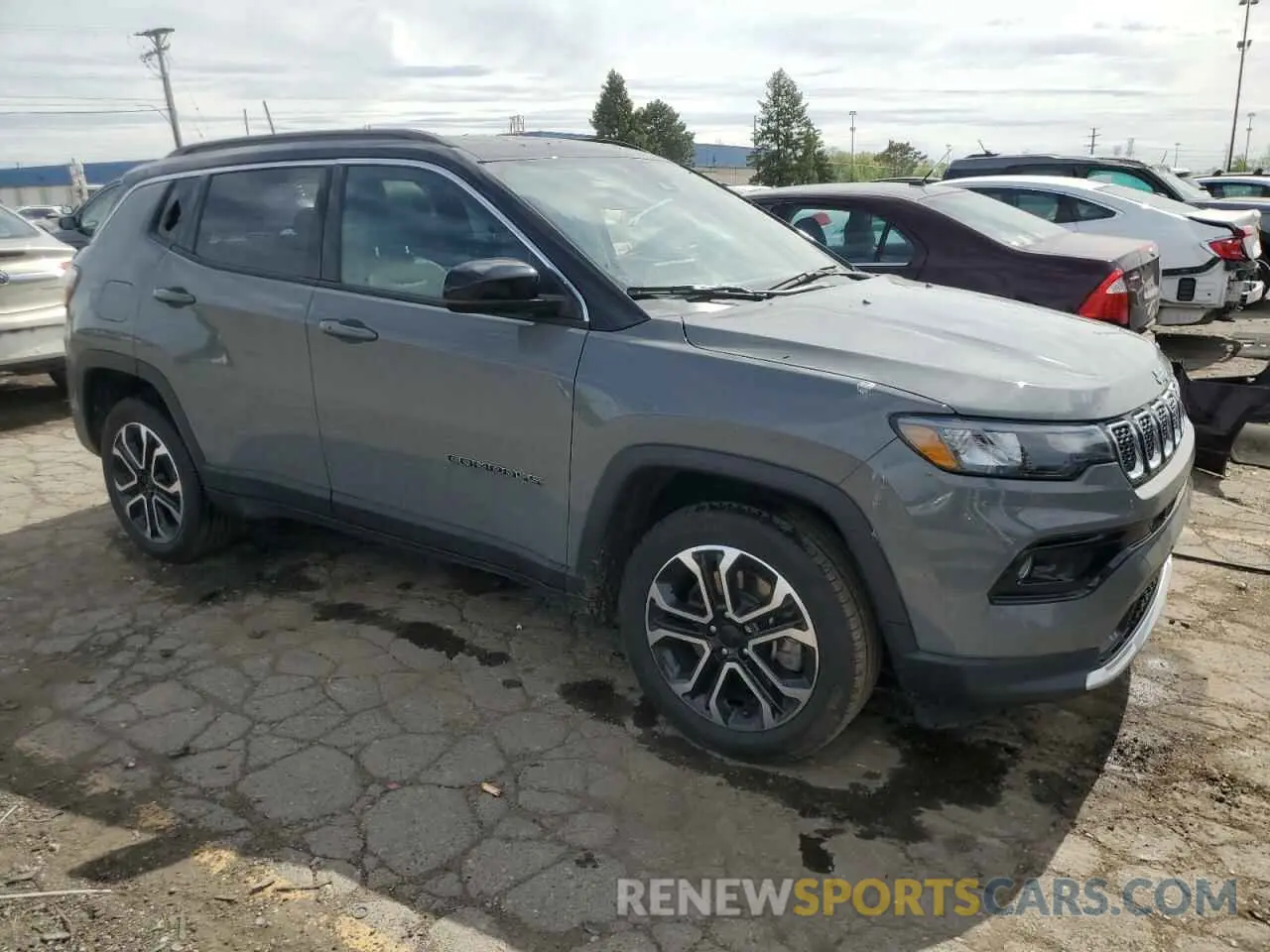 4 Photograph of a damaged car 3C4NJDCN8PT572187 JEEP COMPASS 2023