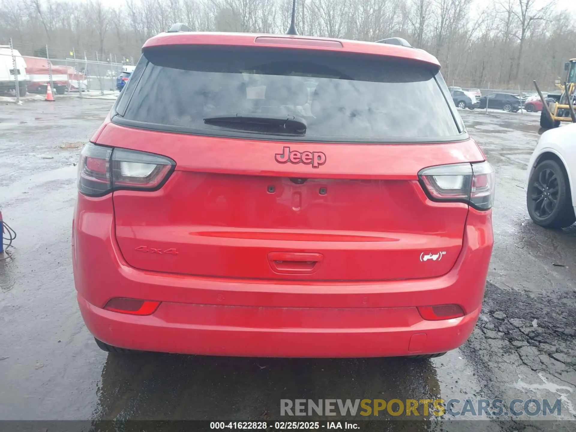 16 Photograph of a damaged car 3C4NJDCN9PT531292 JEEP COMPASS 2023