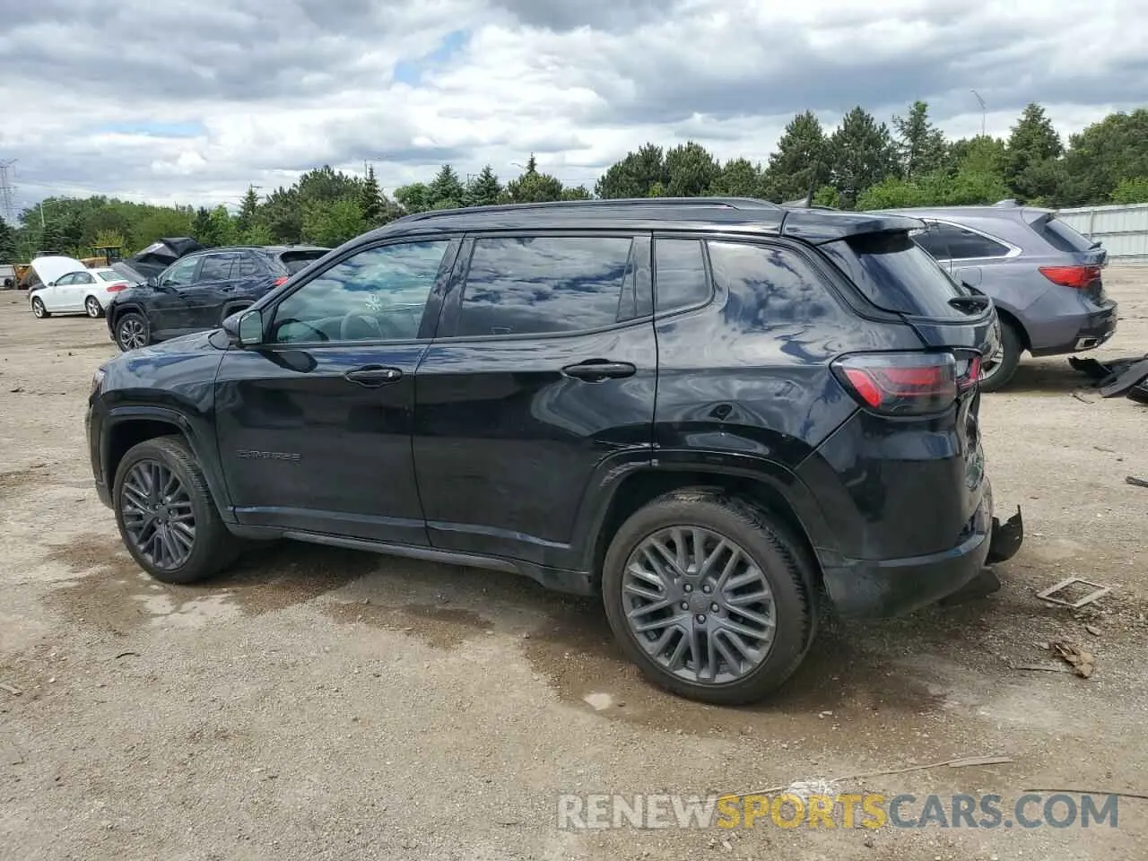 2 Photograph of a damaged car 3C4NJDCNXPT543256 JEEP COMPASS 2023