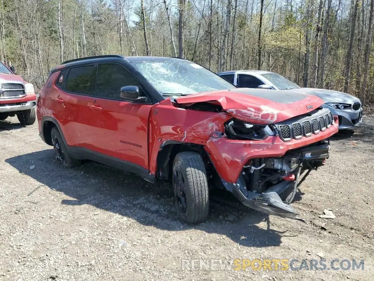 4 Photograph of a damaged car 3C4NJDDN0PT506697 JEEP COMPASS 2023