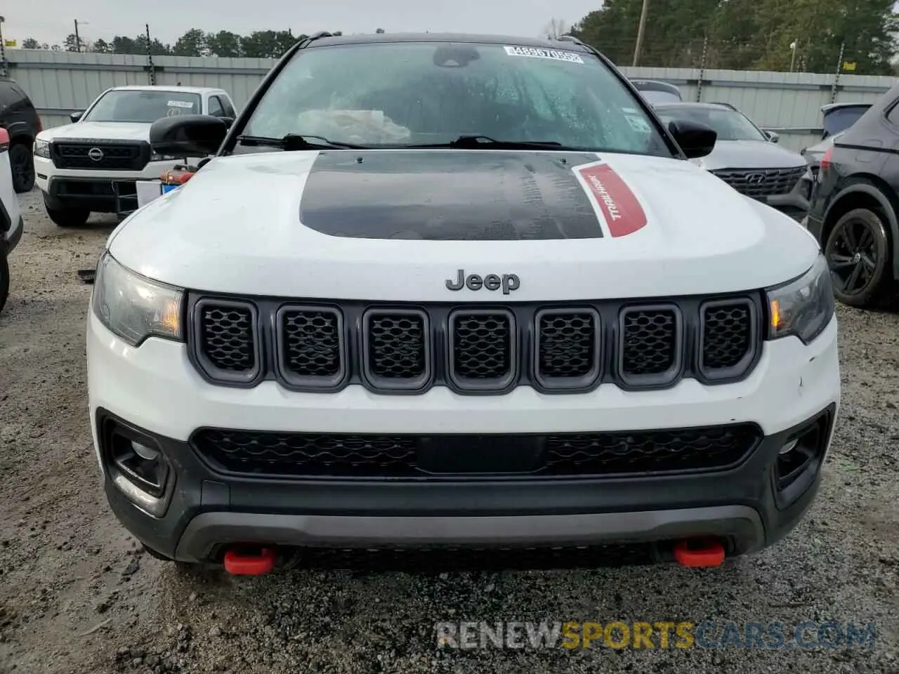 5 Photograph of a damaged car 3C4NJDDN1PT566763 JEEP COMPASS 2023