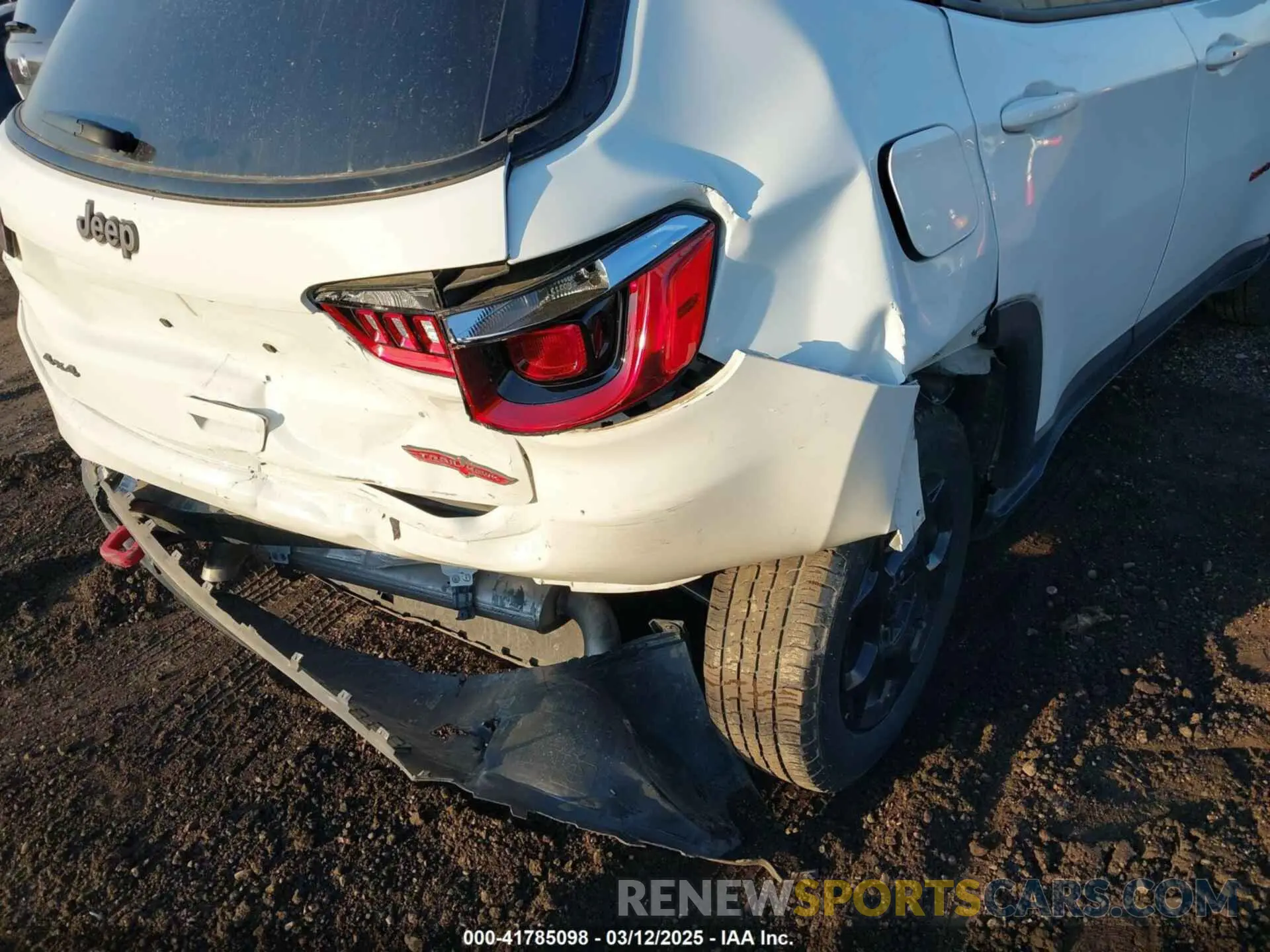 6 Photograph of a damaged car 3C4NJDDN2PT506085 JEEP COMPASS 2023