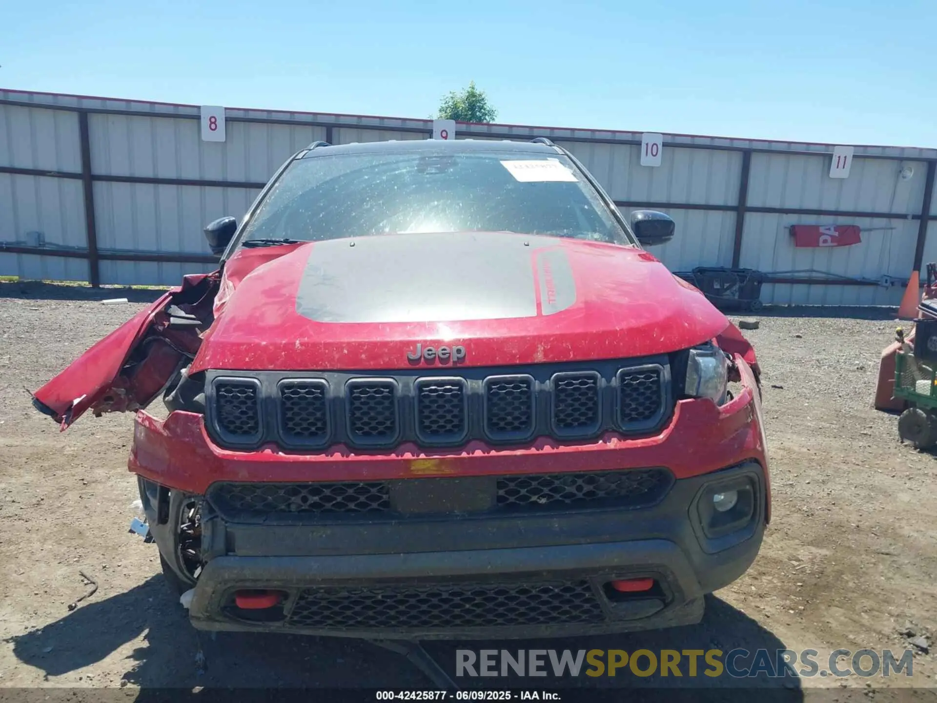 13 Photograph of a damaged car 3C4NJDDN2PT527857 JEEP COMPASS 2023