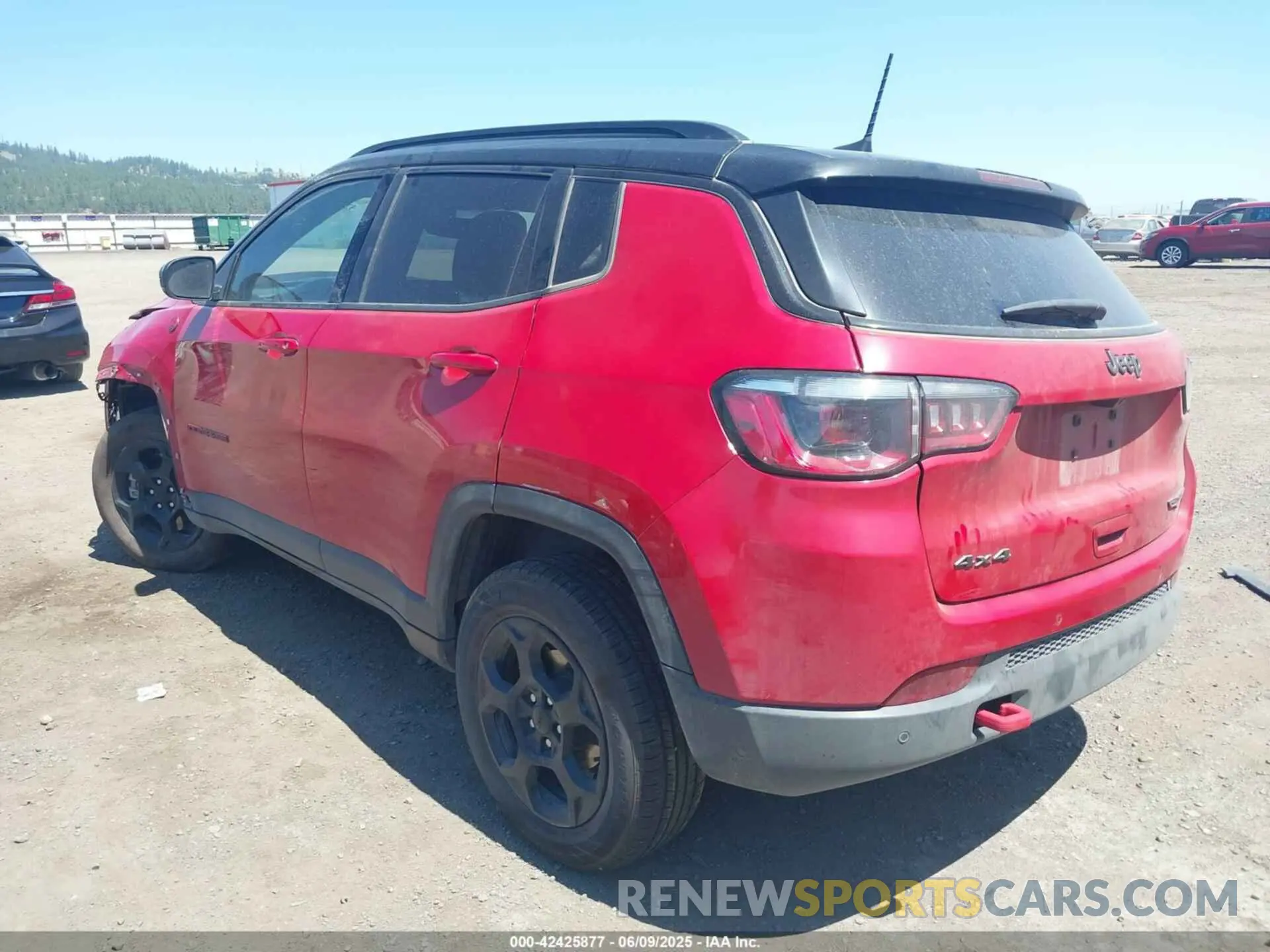 3 Photograph of a damaged car 3C4NJDDN2PT527857 JEEP COMPASS 2023
