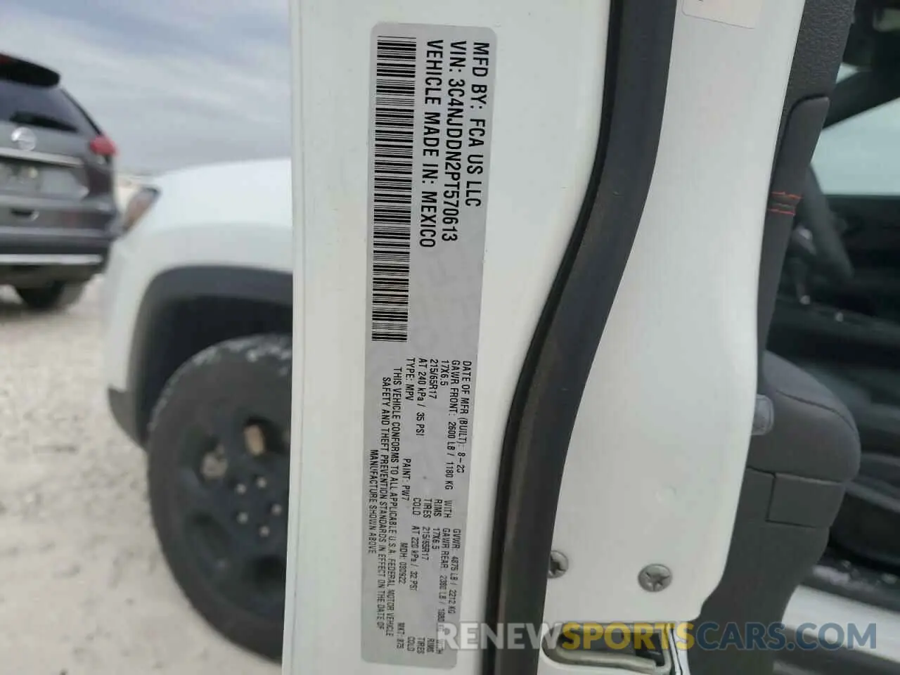13 Photograph of a damaged car 3C4NJDDN2PT570613 JEEP COMPASS 2023