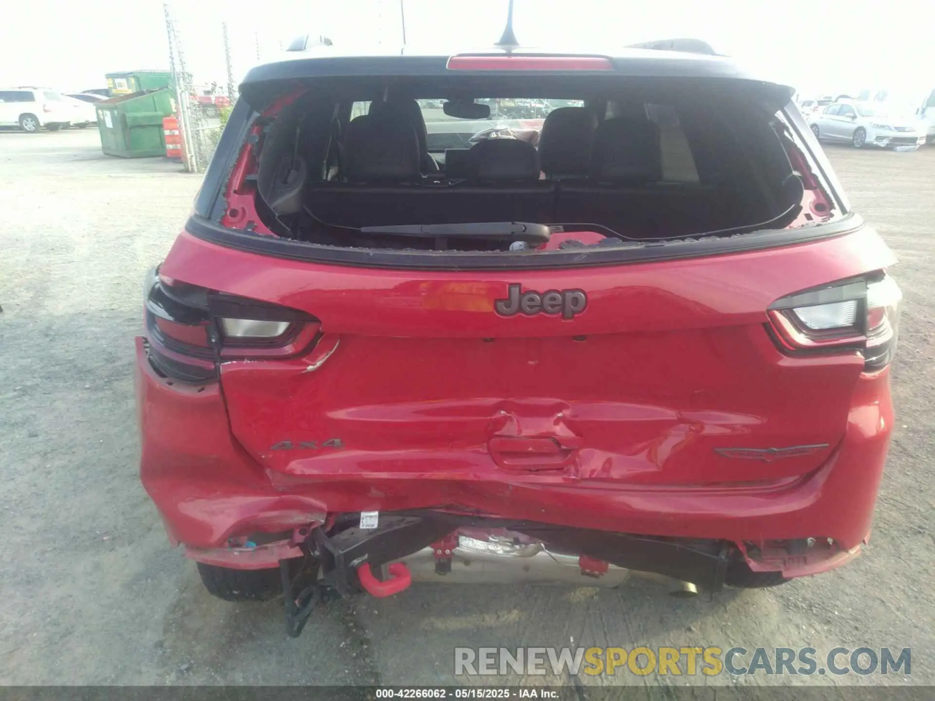 18 Photograph of a damaged car 3C4NJDDN4PT508324 JEEP COMPASS 2023