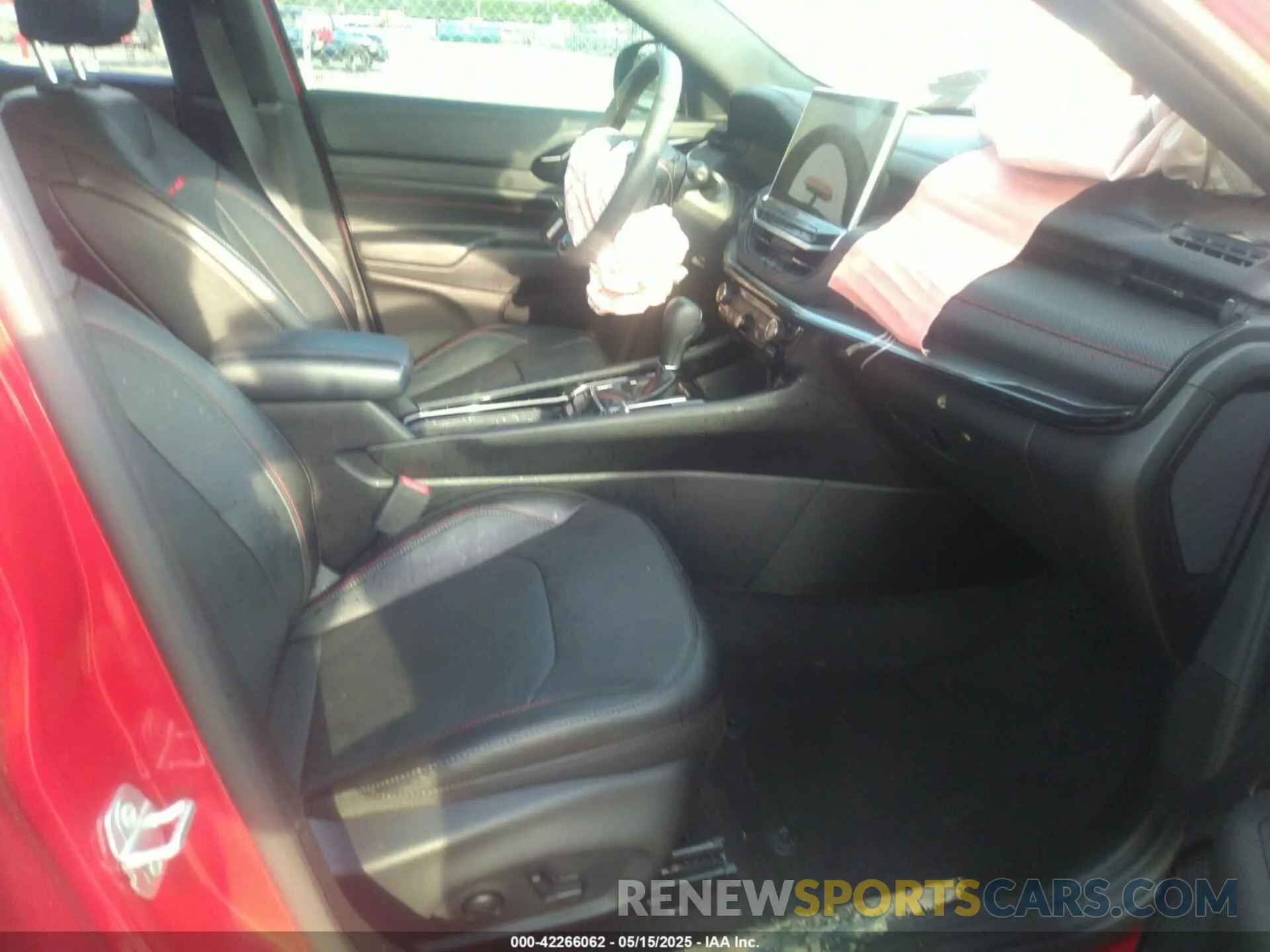 5 Photograph of a damaged car 3C4NJDDN4PT508324 JEEP COMPASS 2023
