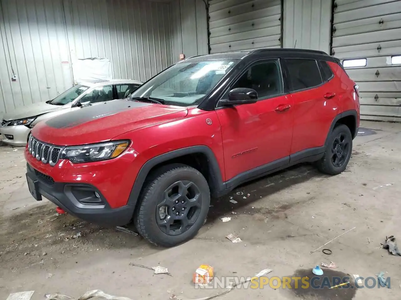 1 Photograph of a damaged car 3C4NJDDN5PT513984 JEEP COMPASS 2023