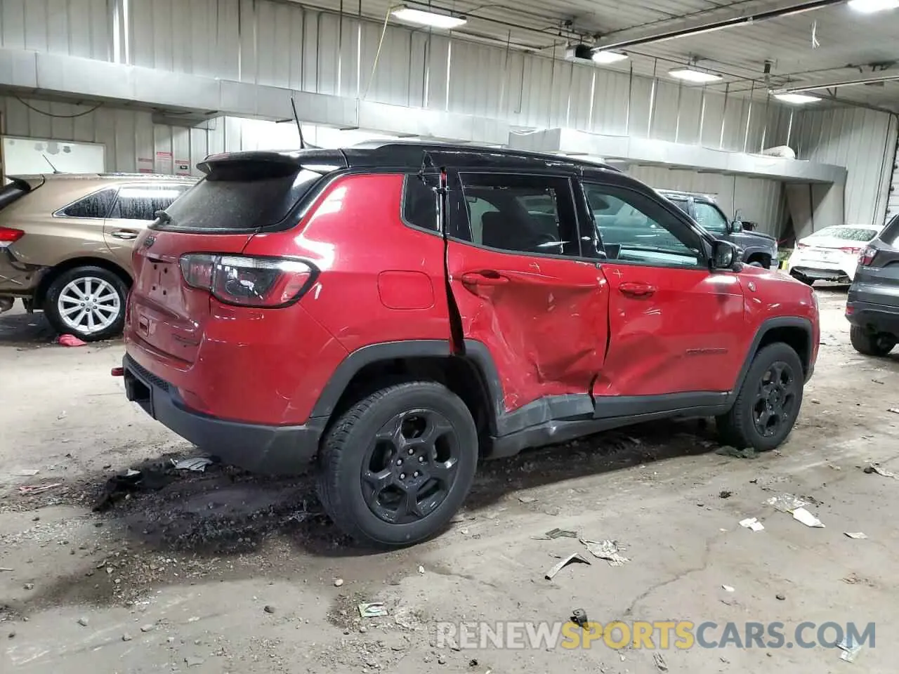 3 Photograph of a damaged car 3C4NJDDN5PT513984 JEEP COMPASS 2023
