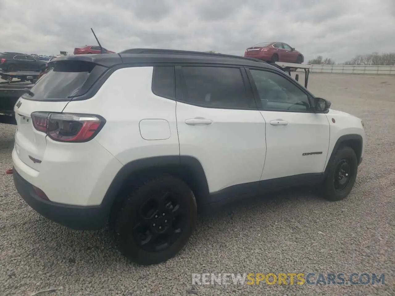 3 Photograph of a damaged car 3C4NJDDN5PT565793 JEEP COMPASS 2023