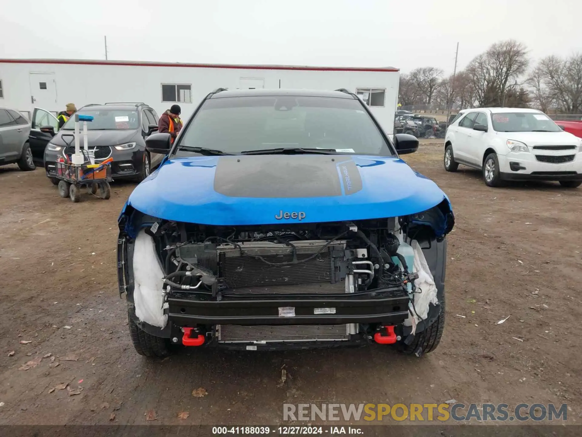 13 Photograph of a damaged car 3C4NJDDN8PT551998 JEEP COMPASS 2023