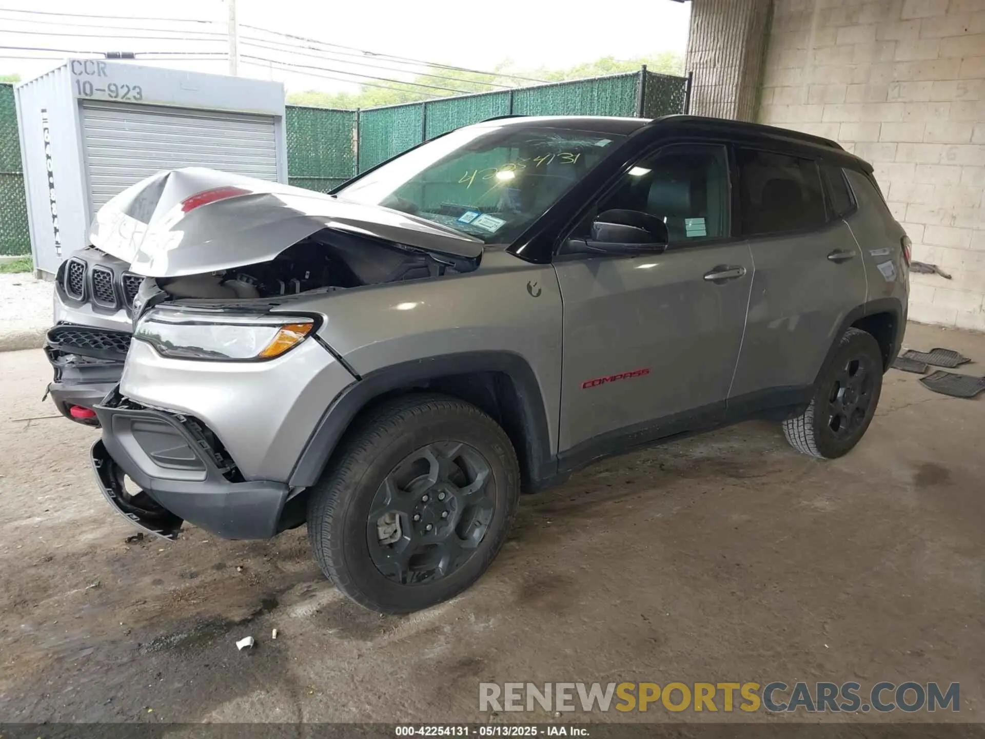 2 Photograph of a damaged car 3C4NJDDN9PT525281 JEEP COMPASS 2023
