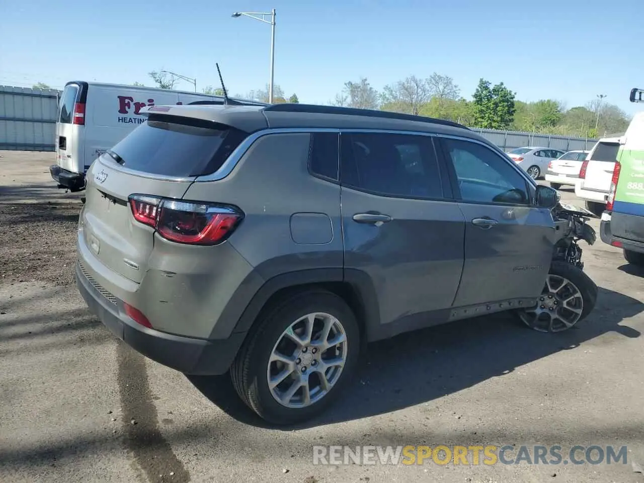 3 Photograph of a damaged car 3C4NJDFN0PT570512 JEEP COMPASS 2023