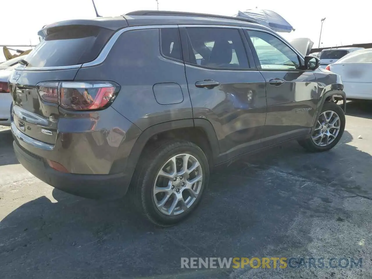 3 Photograph of a damaged car 3C4NJDFN3PT507260 JEEP COMPASS 2023