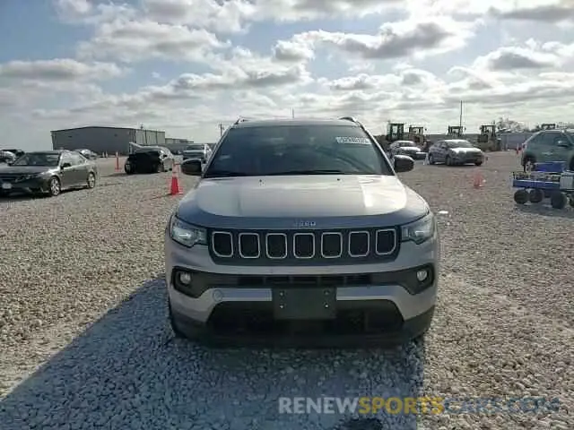 12 Photograph of a damaged car 3C4NJDFN6PT513828 JEEP COMPASS 2023