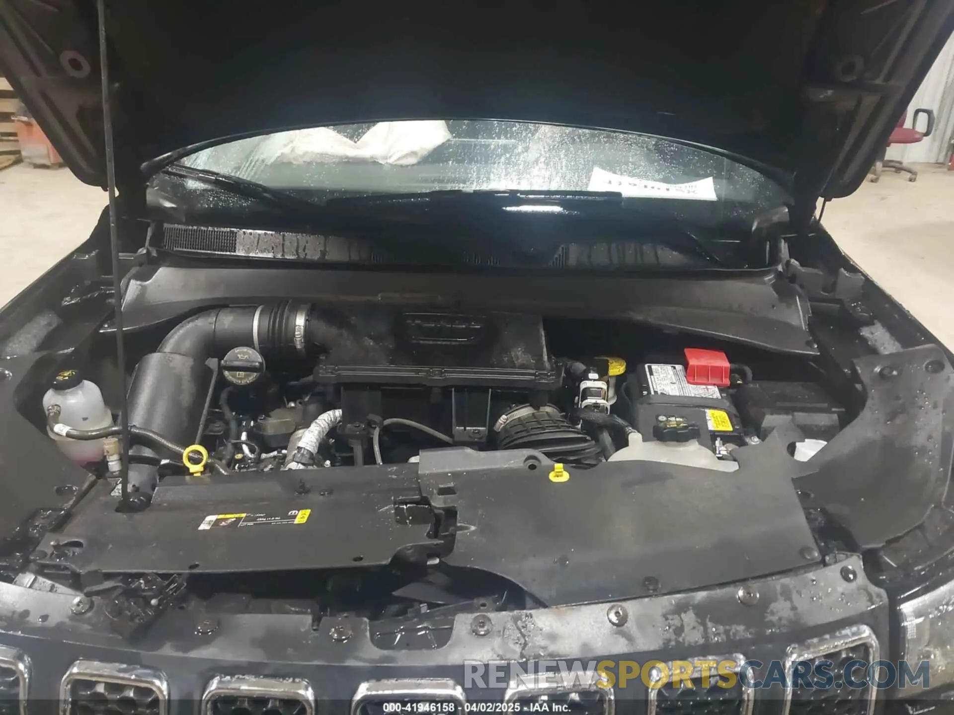 10 Photograph of a damaged car 3C4NJDFN9PT559007 JEEP COMPASS 2023