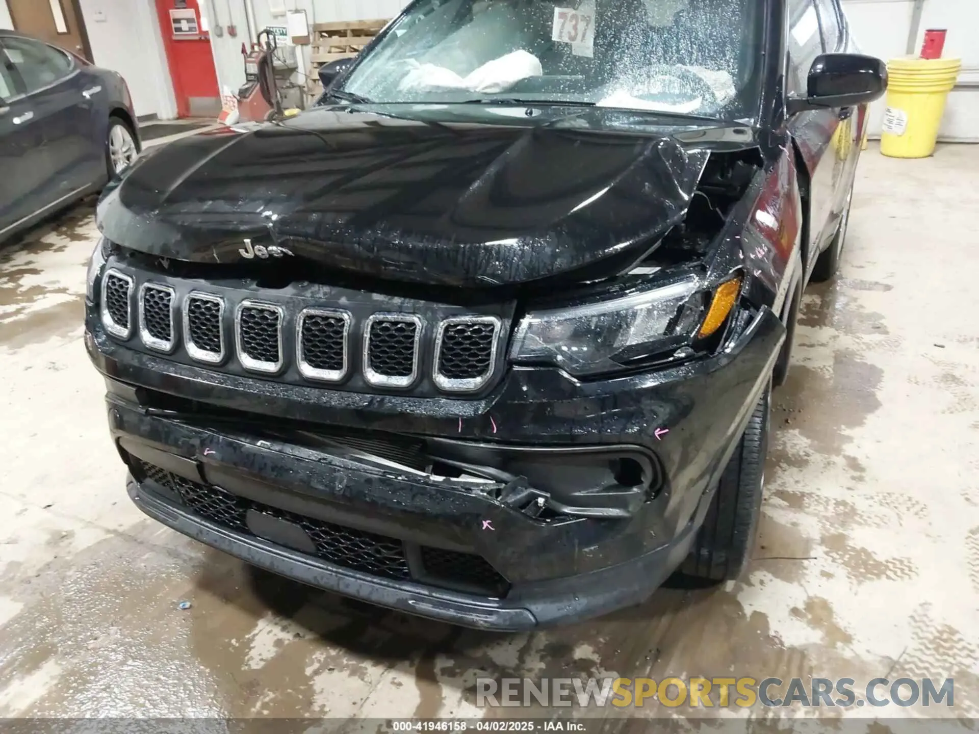 6 Photograph of a damaged car 3C4NJDFN9PT559007 JEEP COMPASS 2023