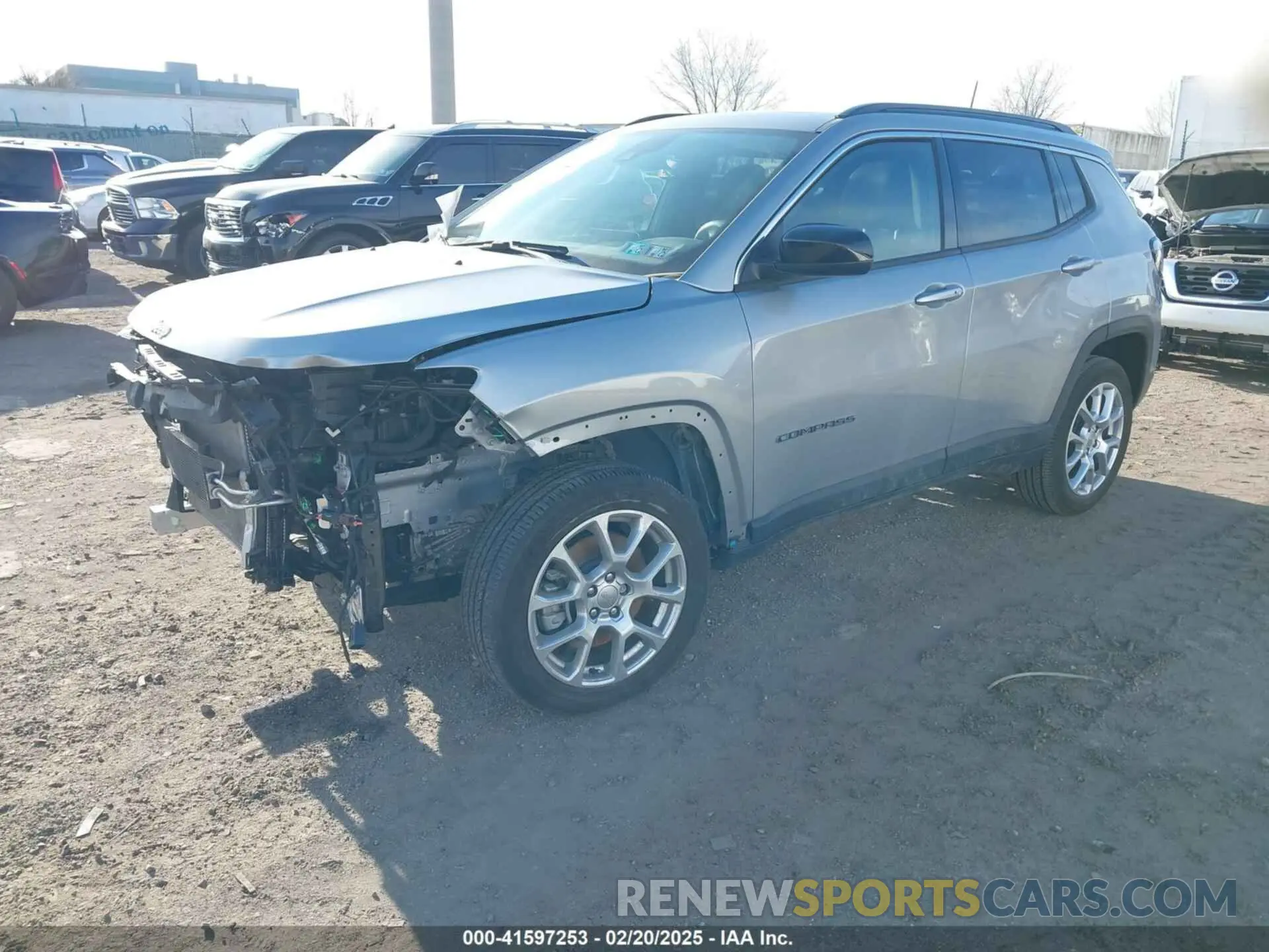 2 Photograph of a damaged car 3C4NJDFNXPT502492 JEEP COMPASS 2023