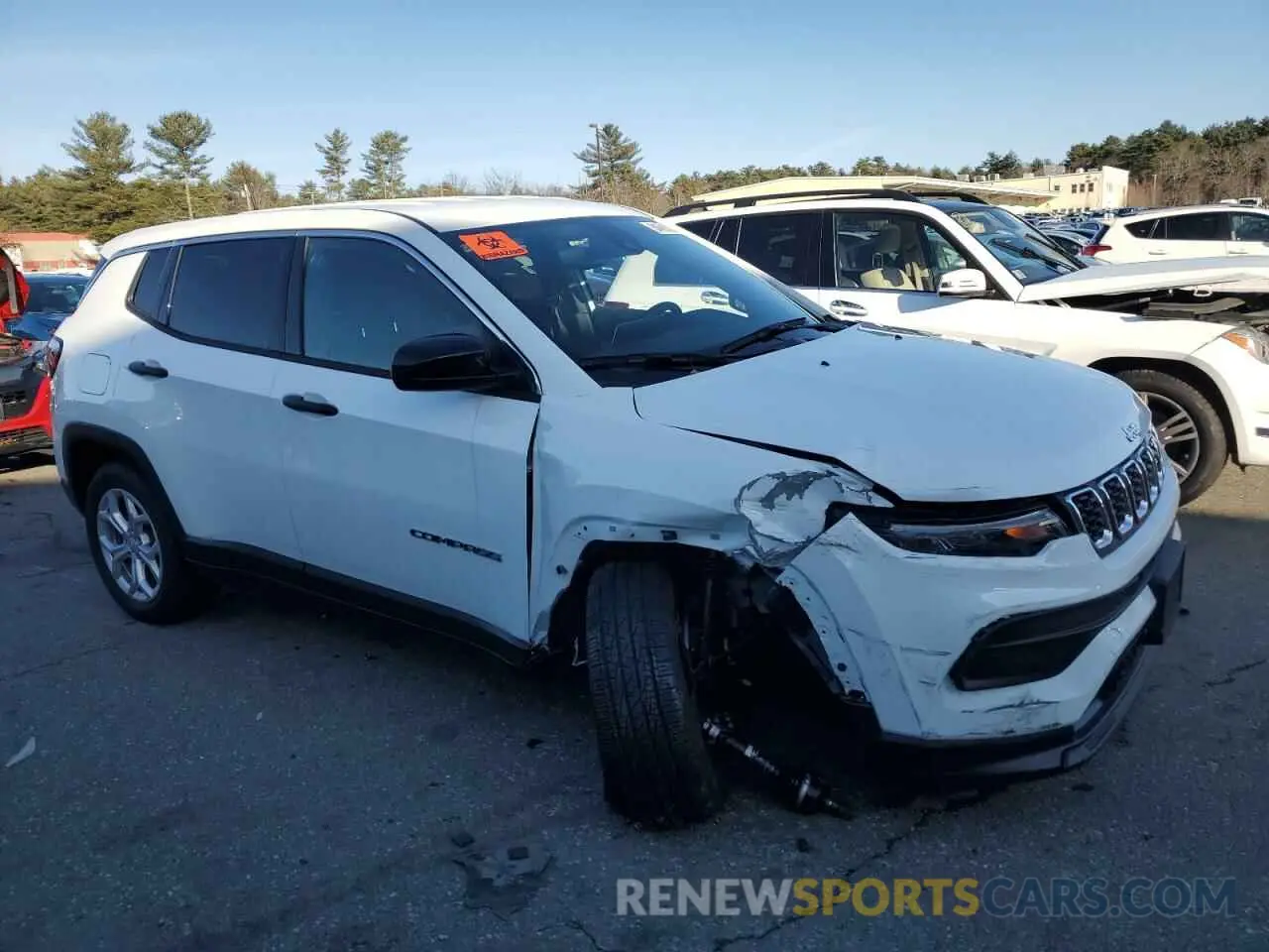 4 Photograph of a damaged car 3C4NJDAN0RT137881 JEEP COMPASS 2024