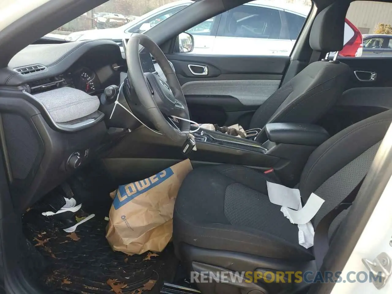 7 Photograph of a damaged car 3C4NJDAN0RT137881 JEEP COMPASS 2024